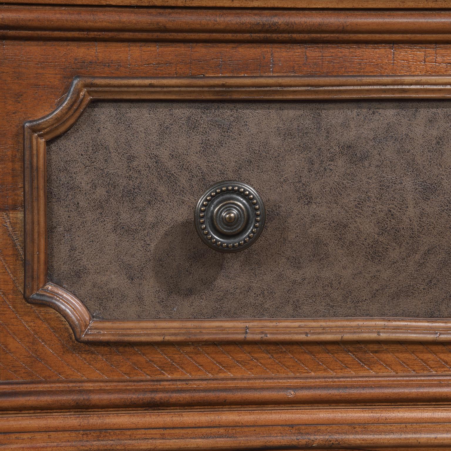 Brise Bedroom Collection