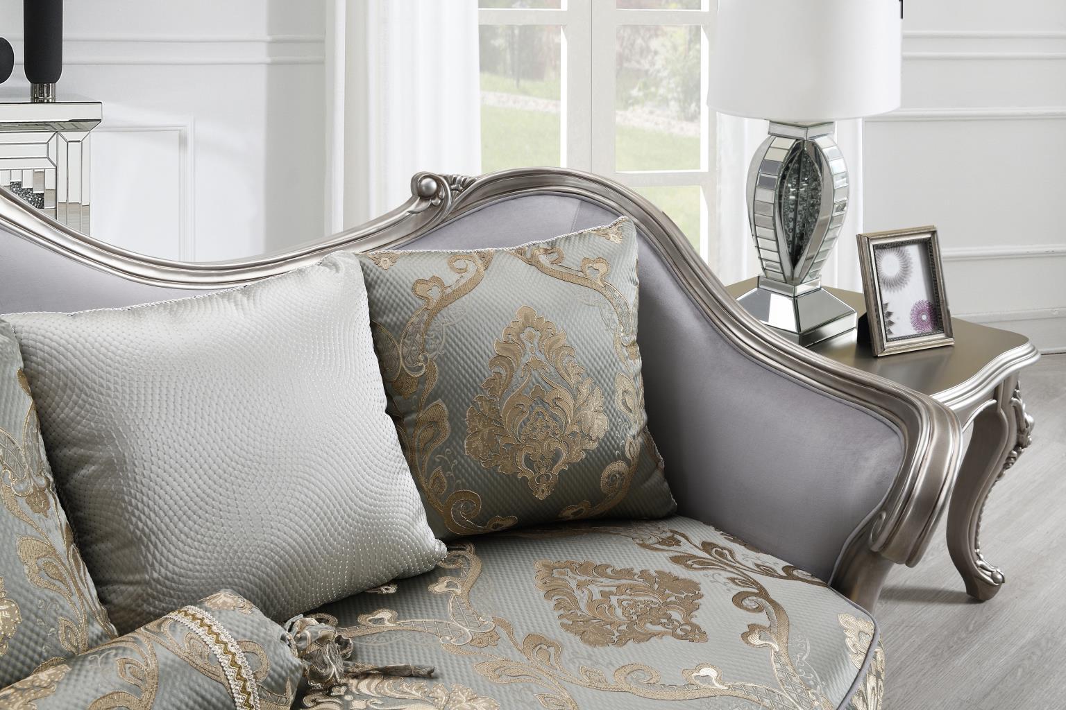 U198 - Living Room Set
