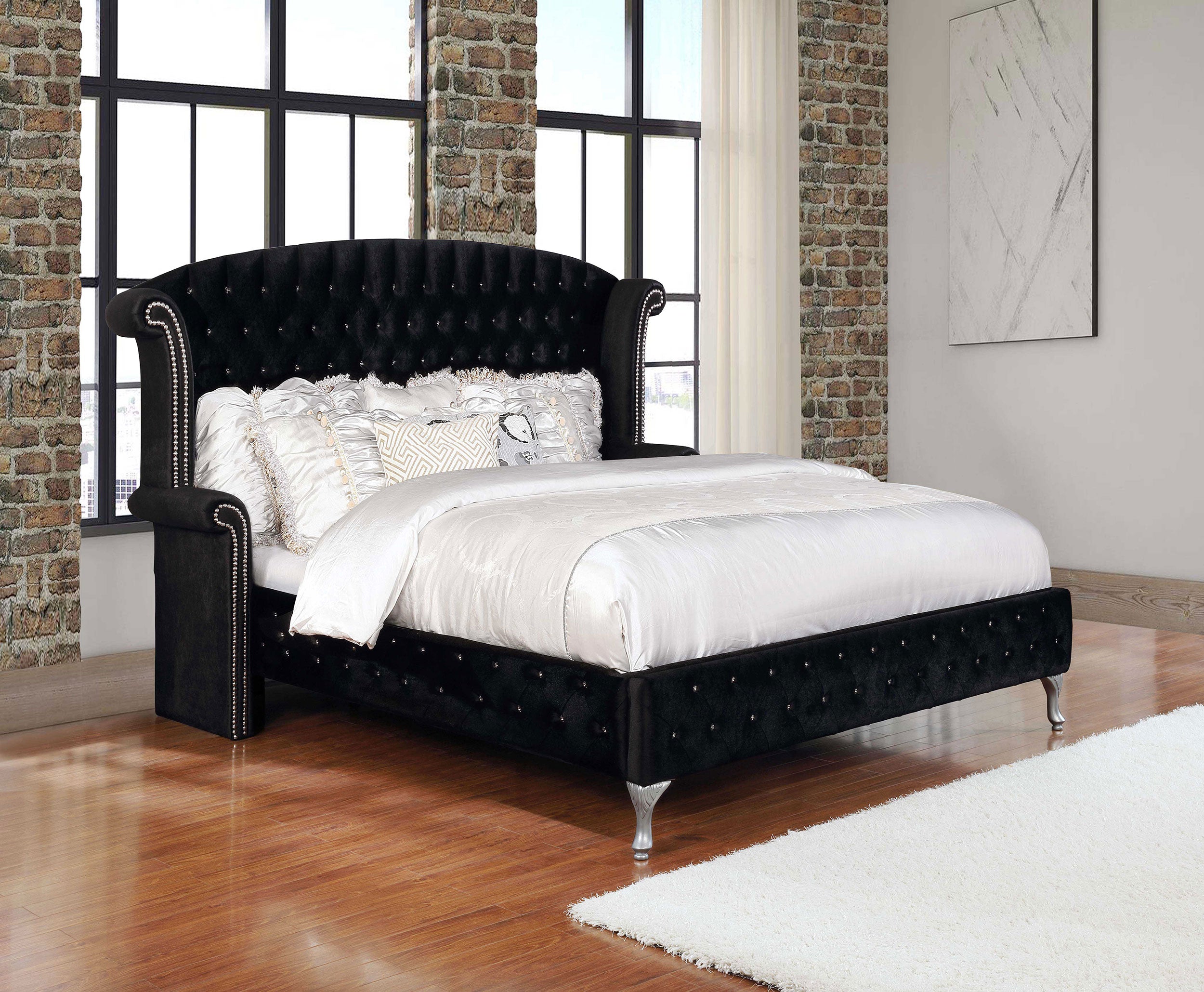 Deanna Tufted Upholstered Bed Black