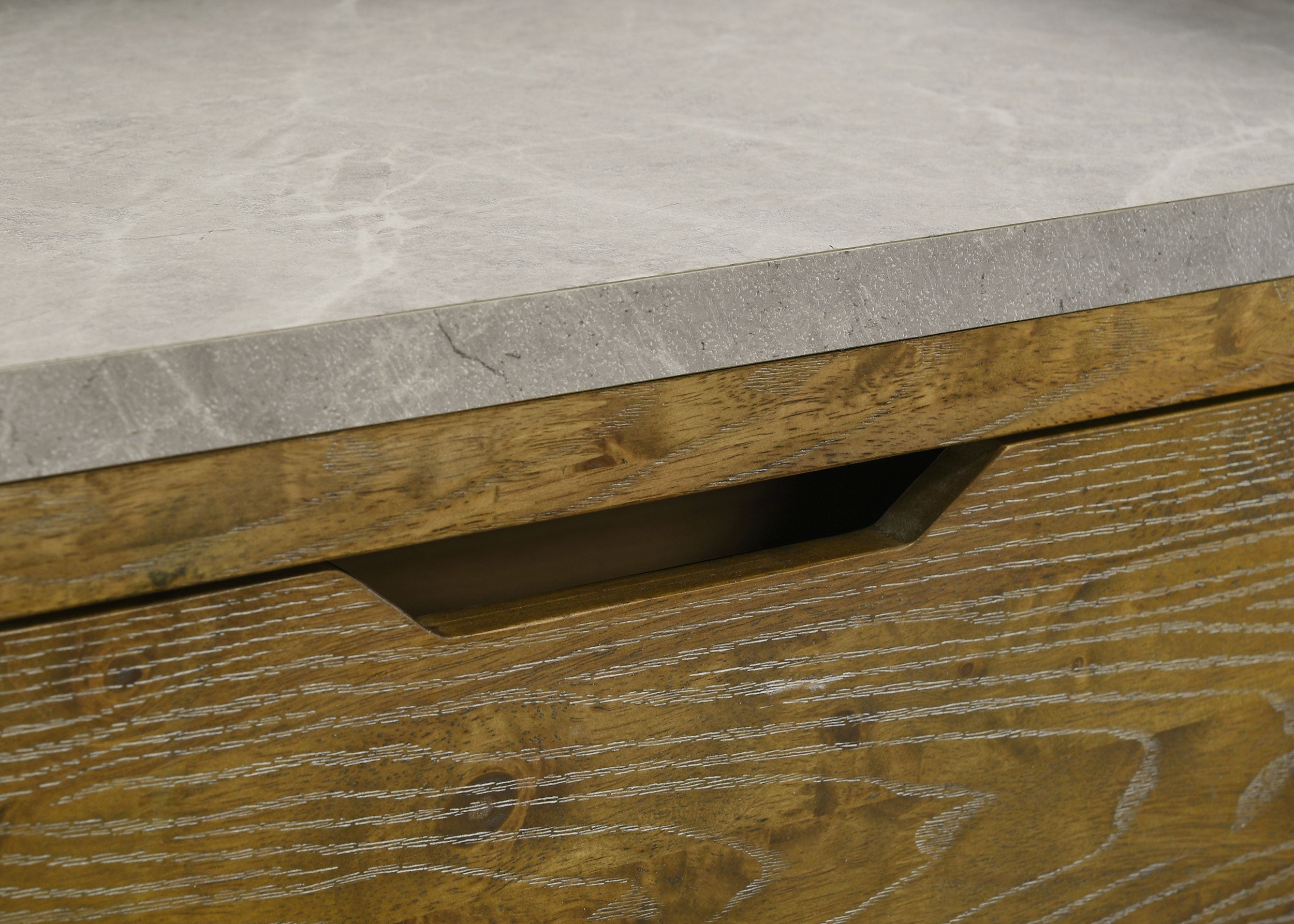 Henderson 5-drawer Bedroom Chest of Drawers Medium Oak