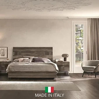 Medea Vintage Oak Italian Bedroom Collection