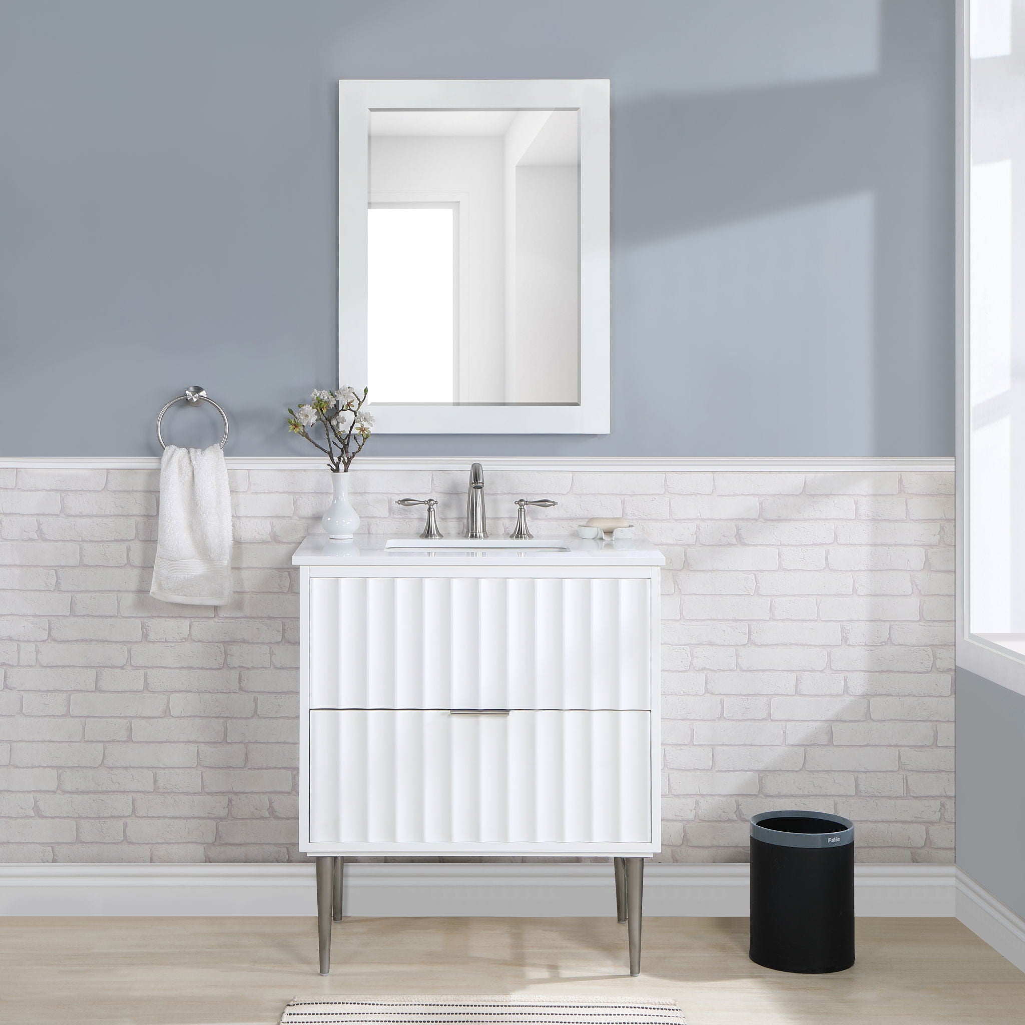 Modernist - Bathroom Vanity With Chrome Legs
