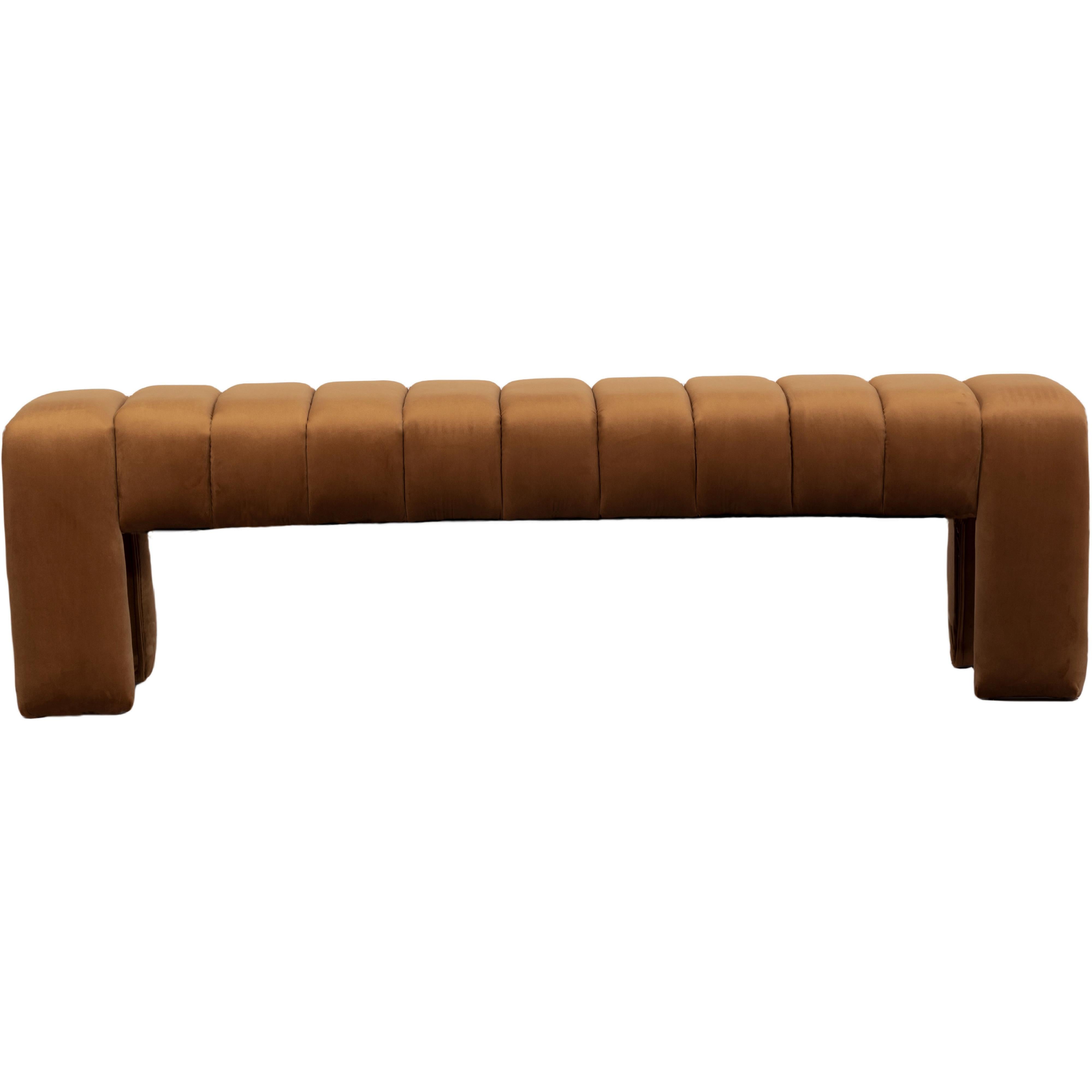 Meridian Andaz Saddle Bench