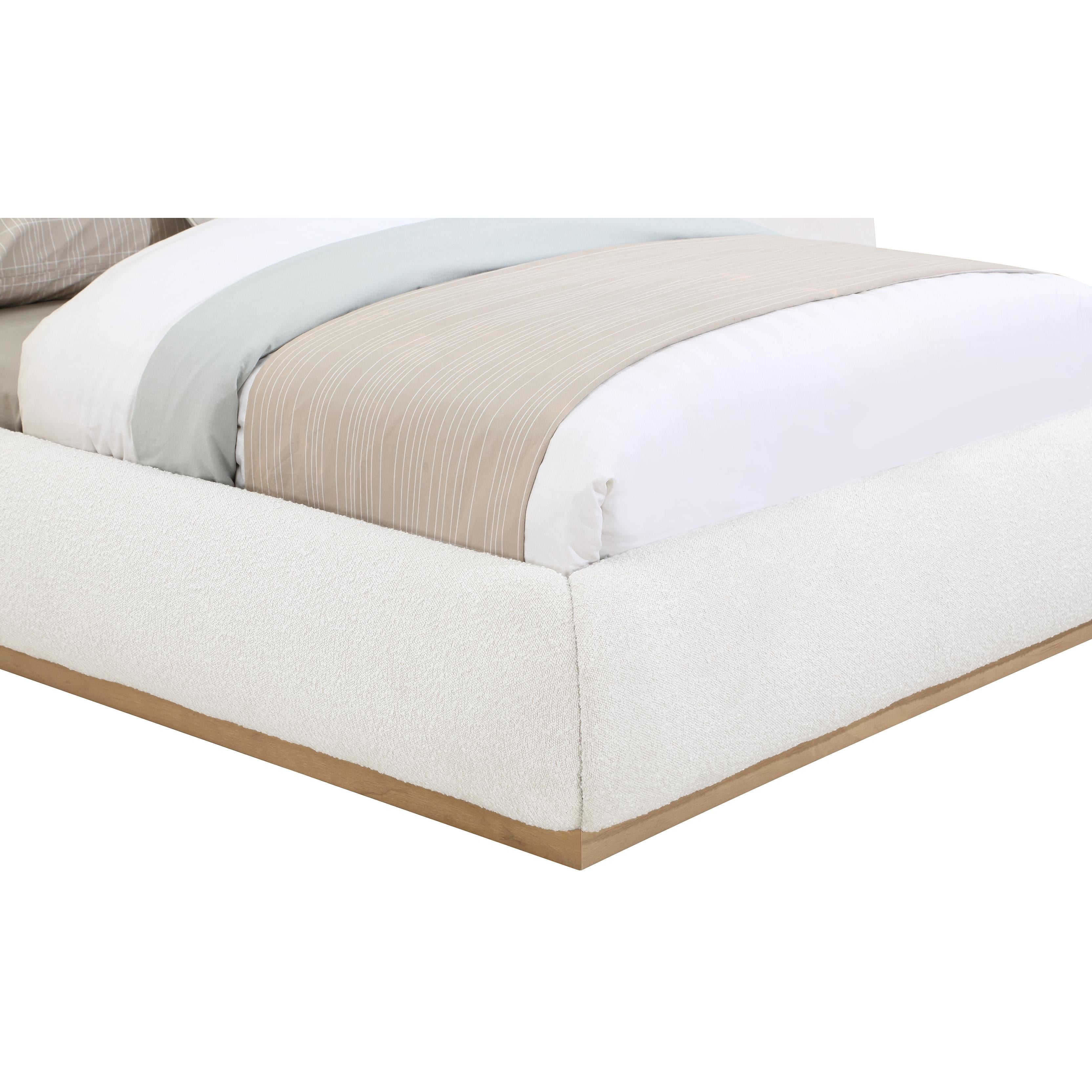 Meridian Vaughn Cream King Bed