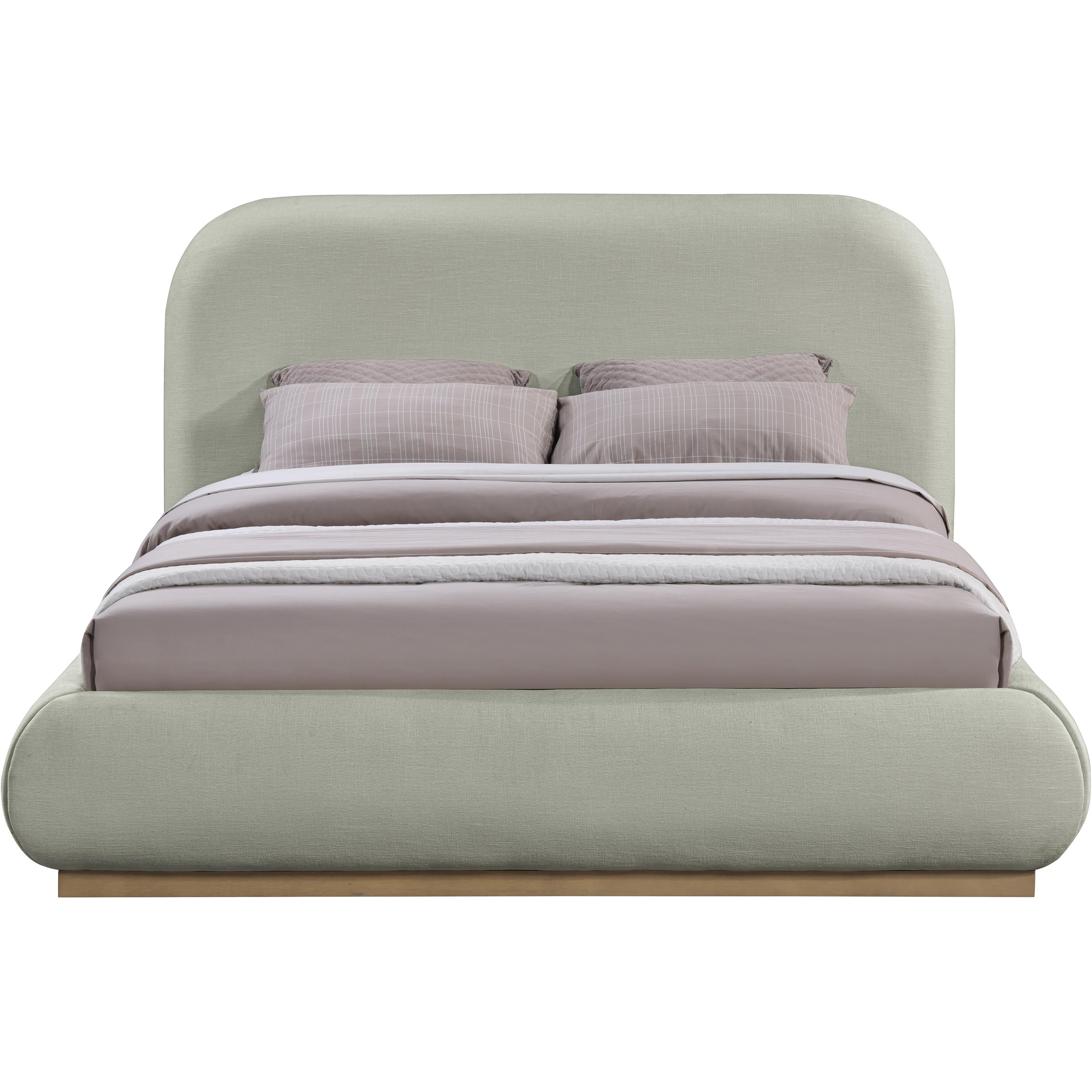 Meridian Vaughn Mint Full Bed