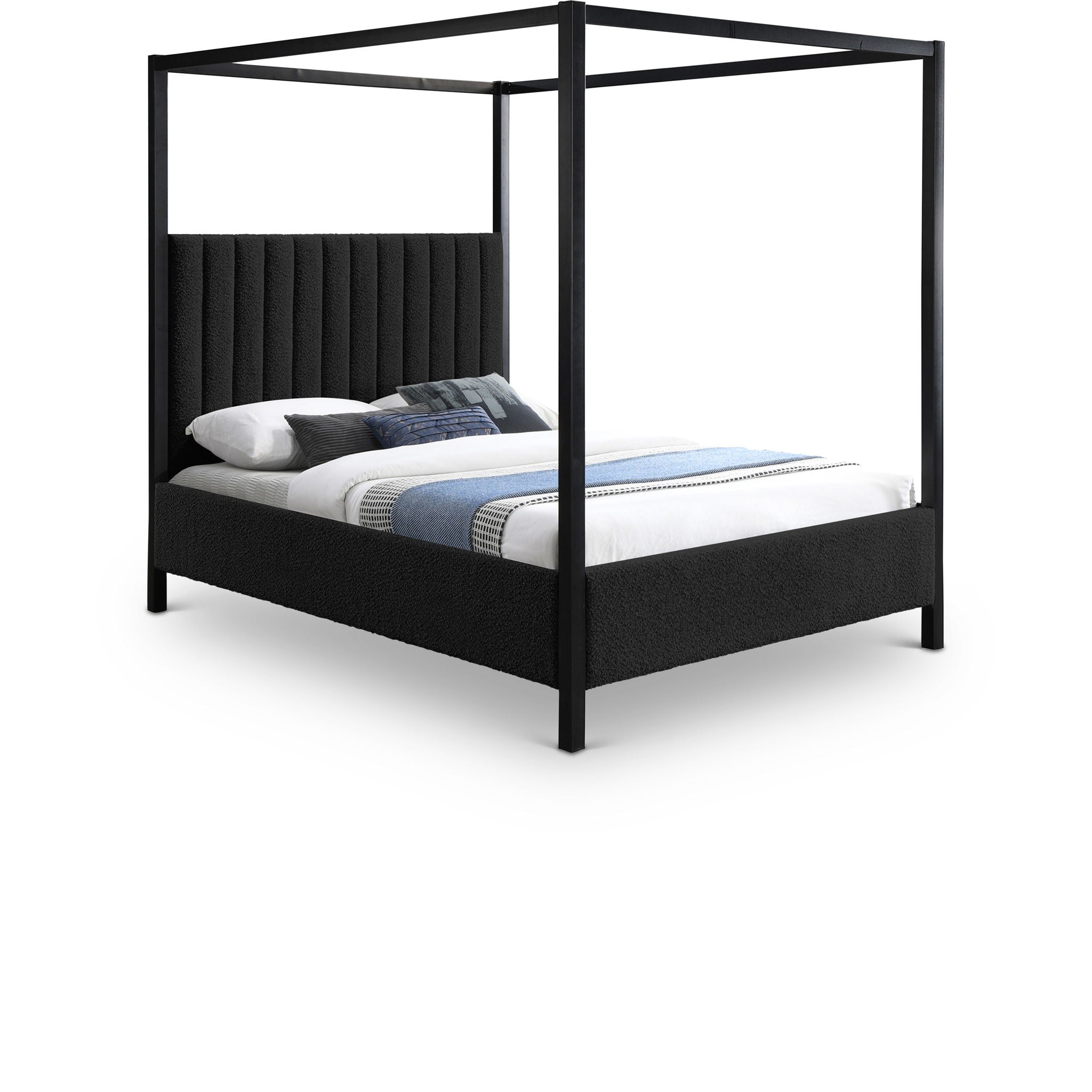 Kelly - Bed