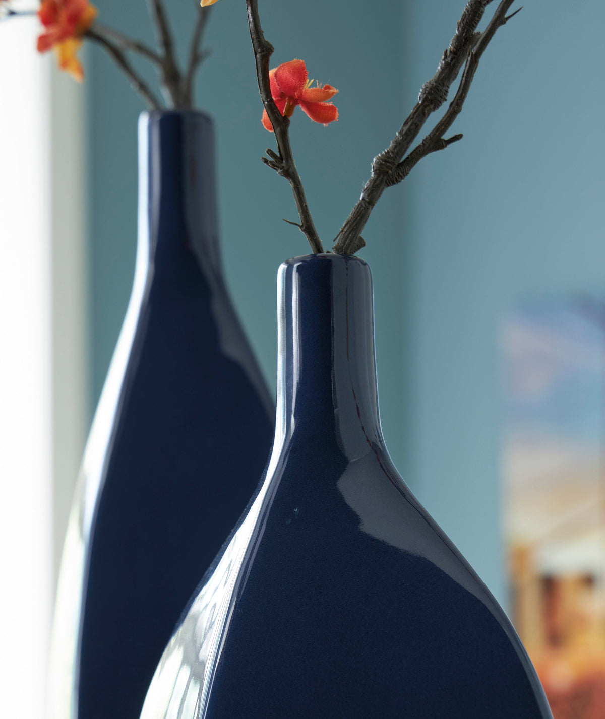 Abtinson Navy Ceramic Vase — Indoor/Outdoor