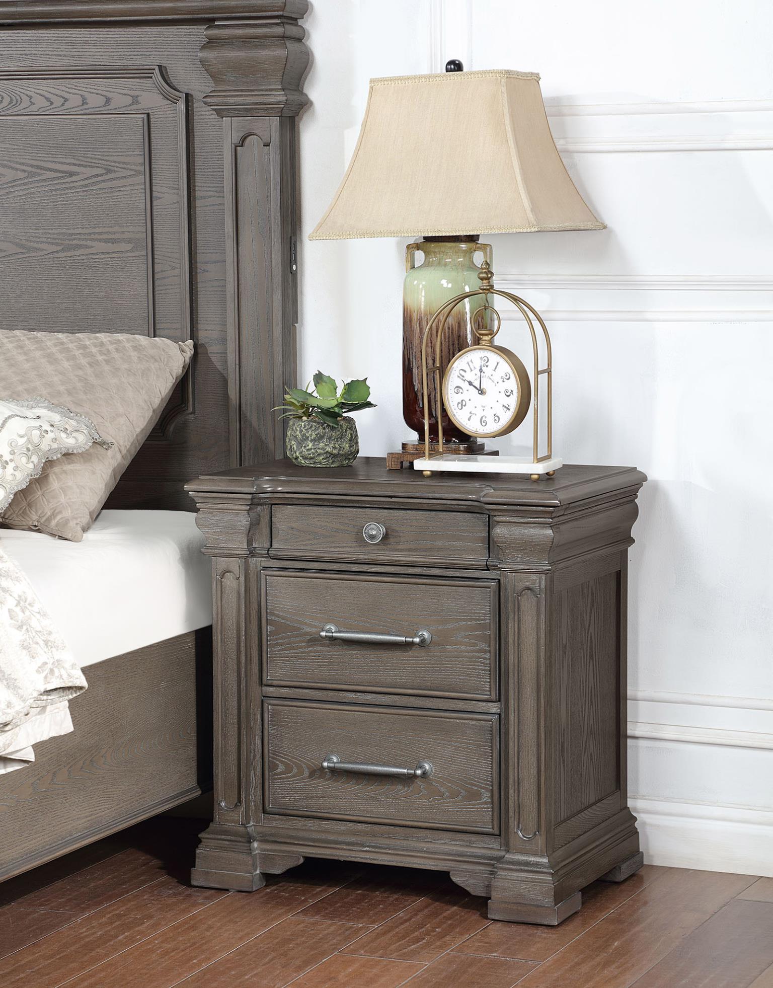 Cleavon Bedroom Collection