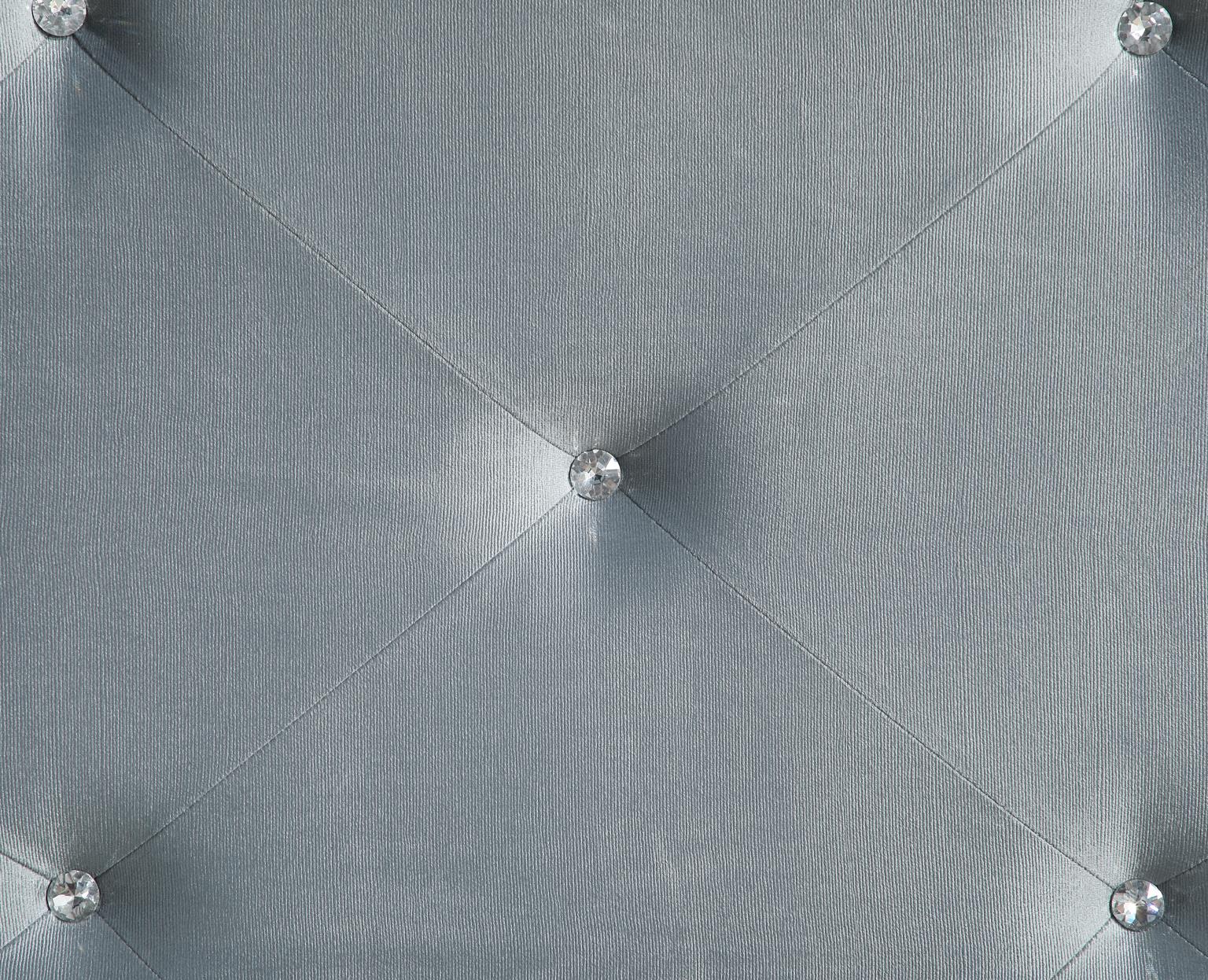 Lizelle Metallic Bedroom Collection