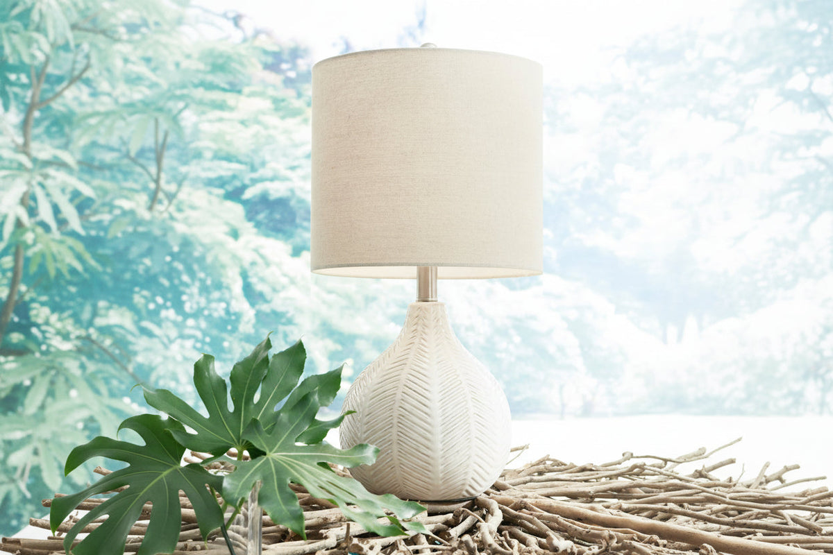 Rainermen Off-White Ceramic Table Lamp