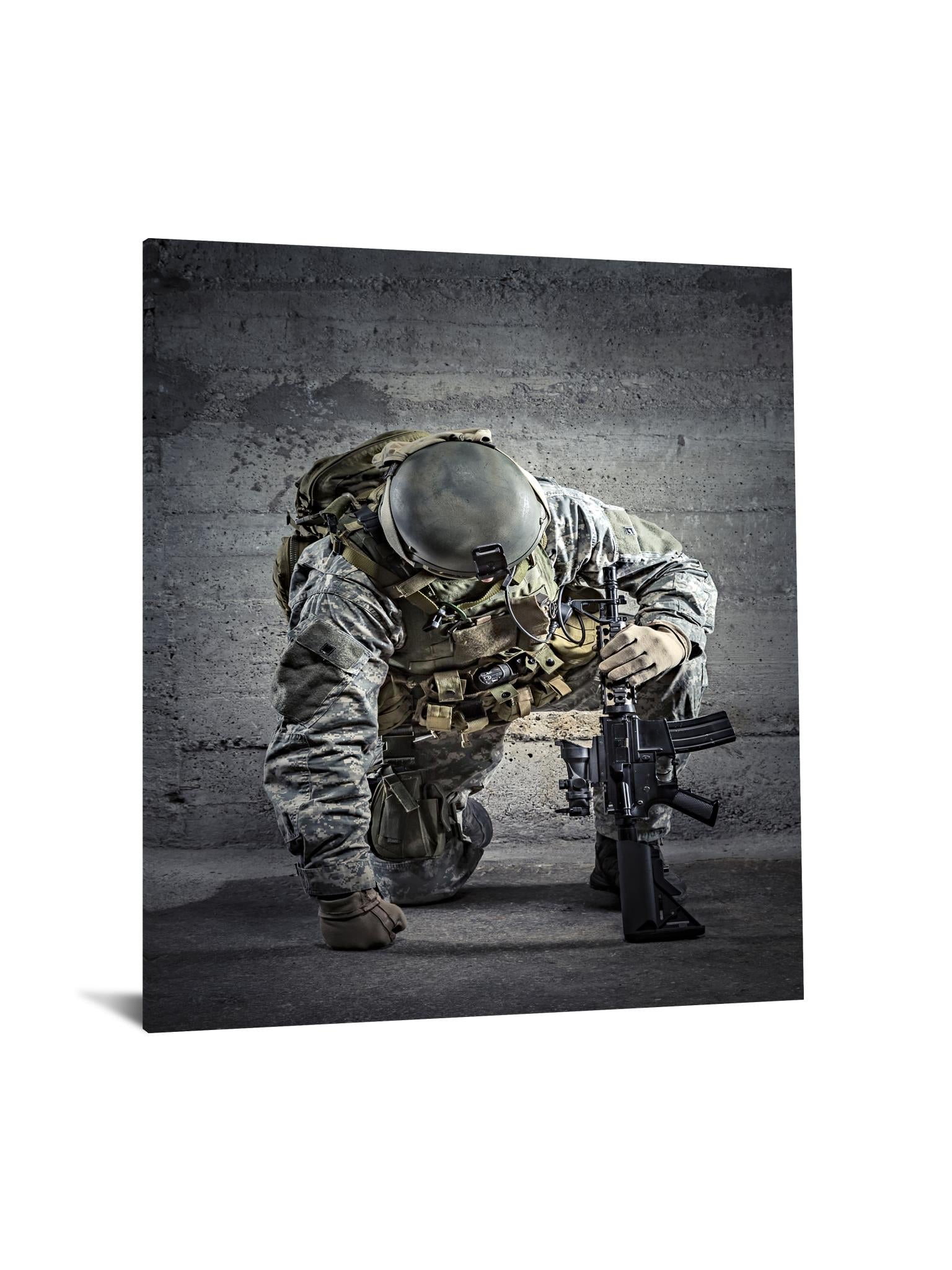 Temp Glass W/Foil -Kneeling Soldier Tempered Glass