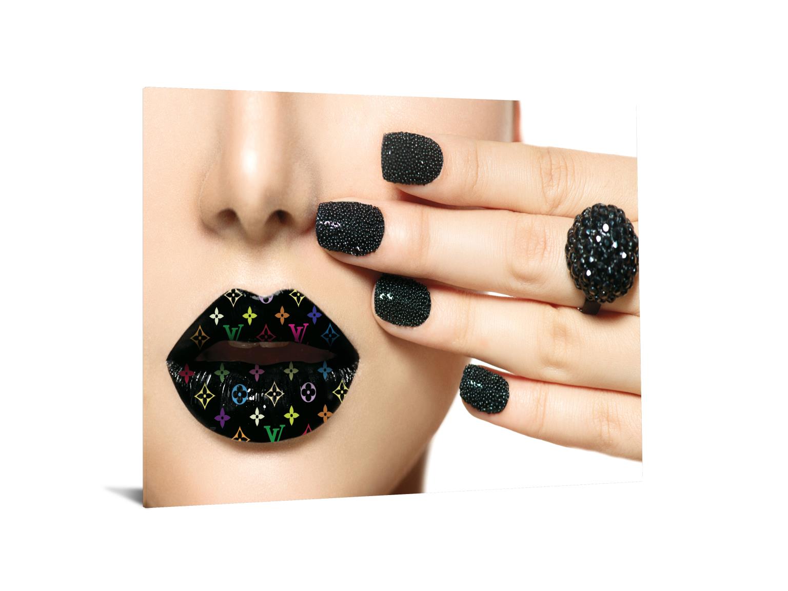Tempered Glass W/Rhinestones - Design Her Lips Tempered Glass