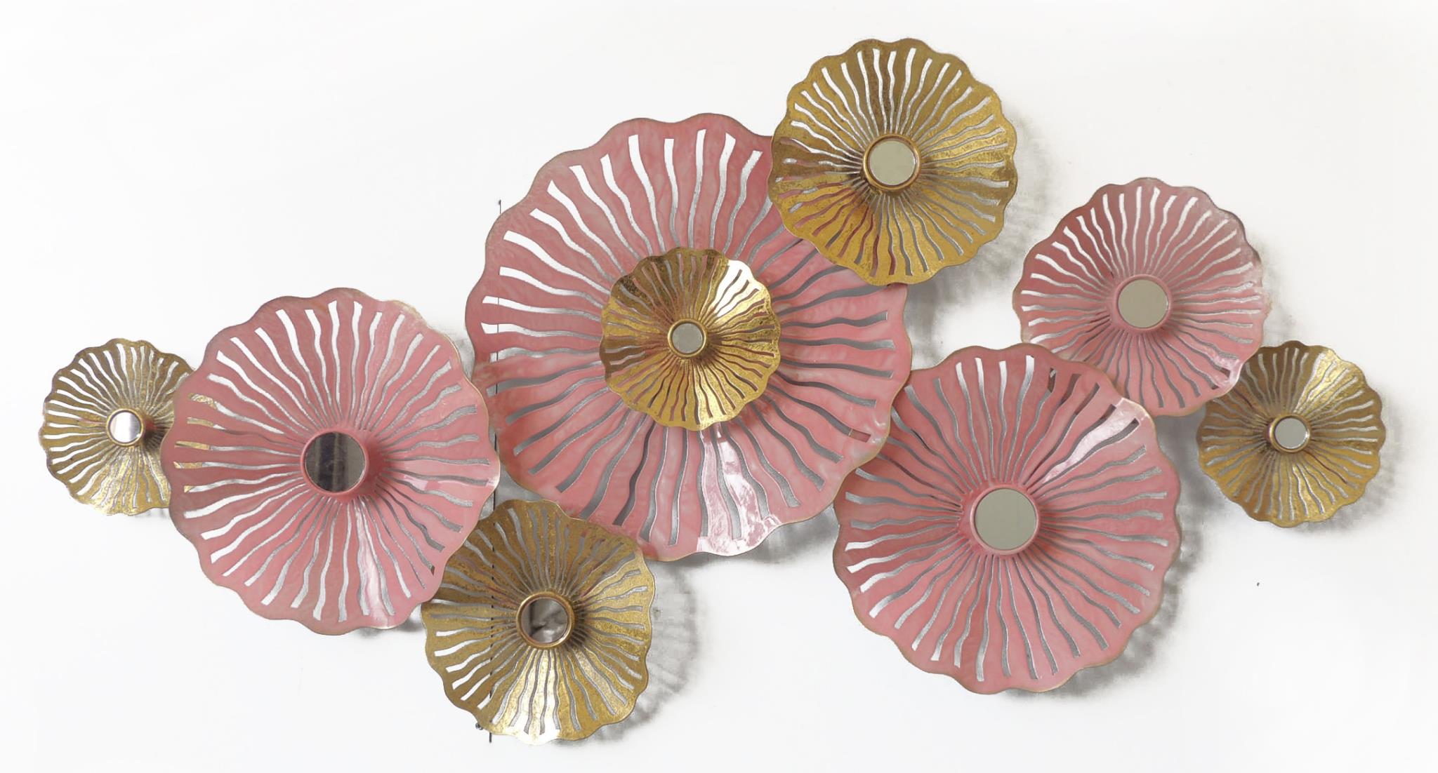 Metal Wall DéCor Mixed Media