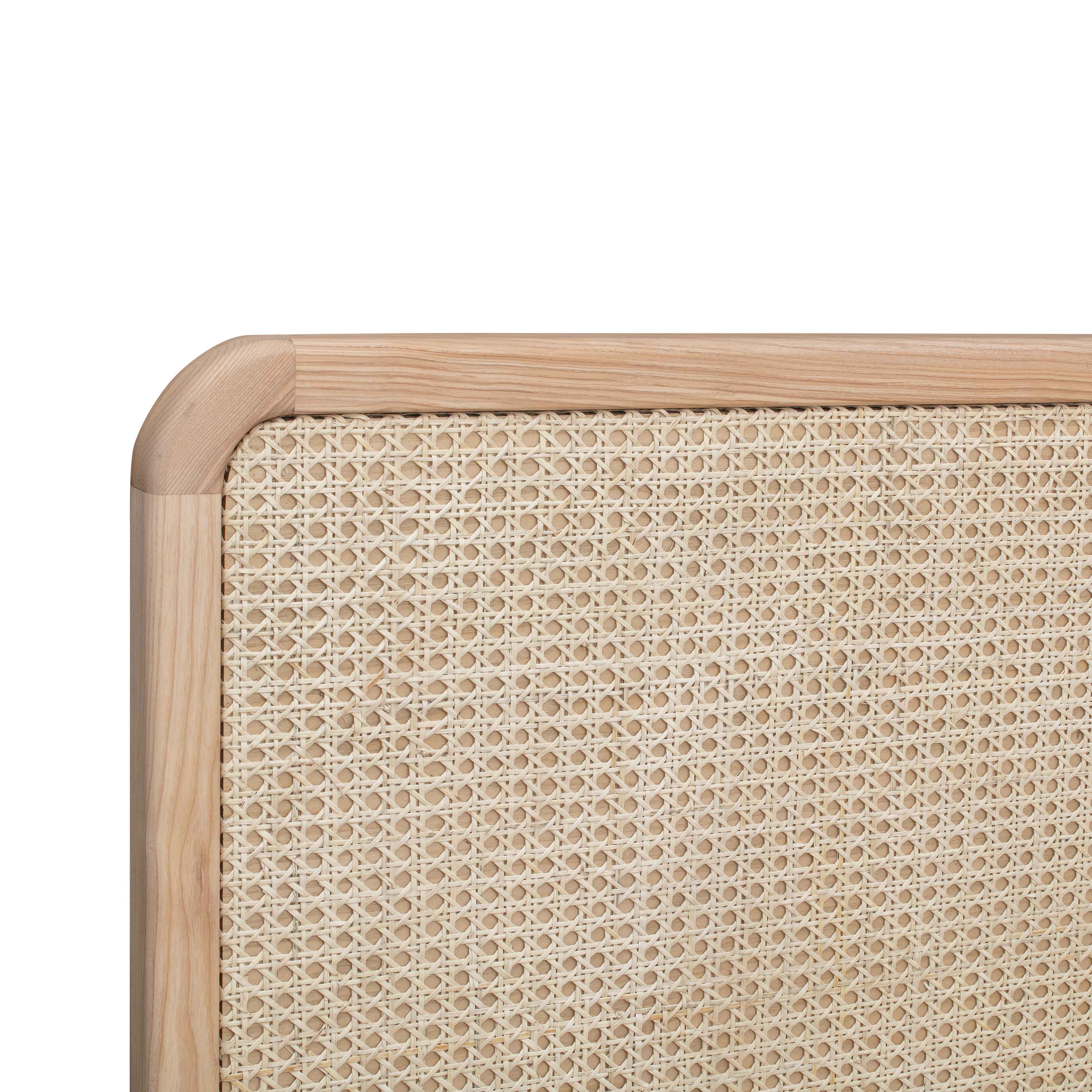 Carmen Cane Bed in Queen