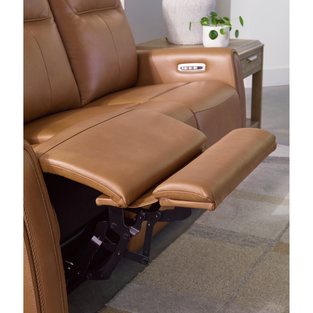 Tryanny Butterscotch Leather Power Reclining Sofa & Loveseat