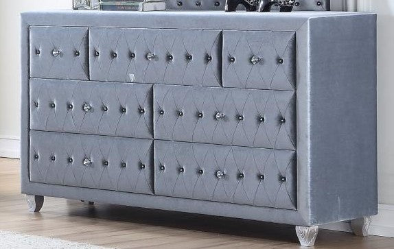 Melania Gray Bedroom Collection