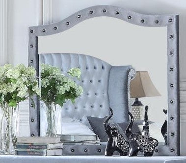 Melania Gray Bedroom Collection