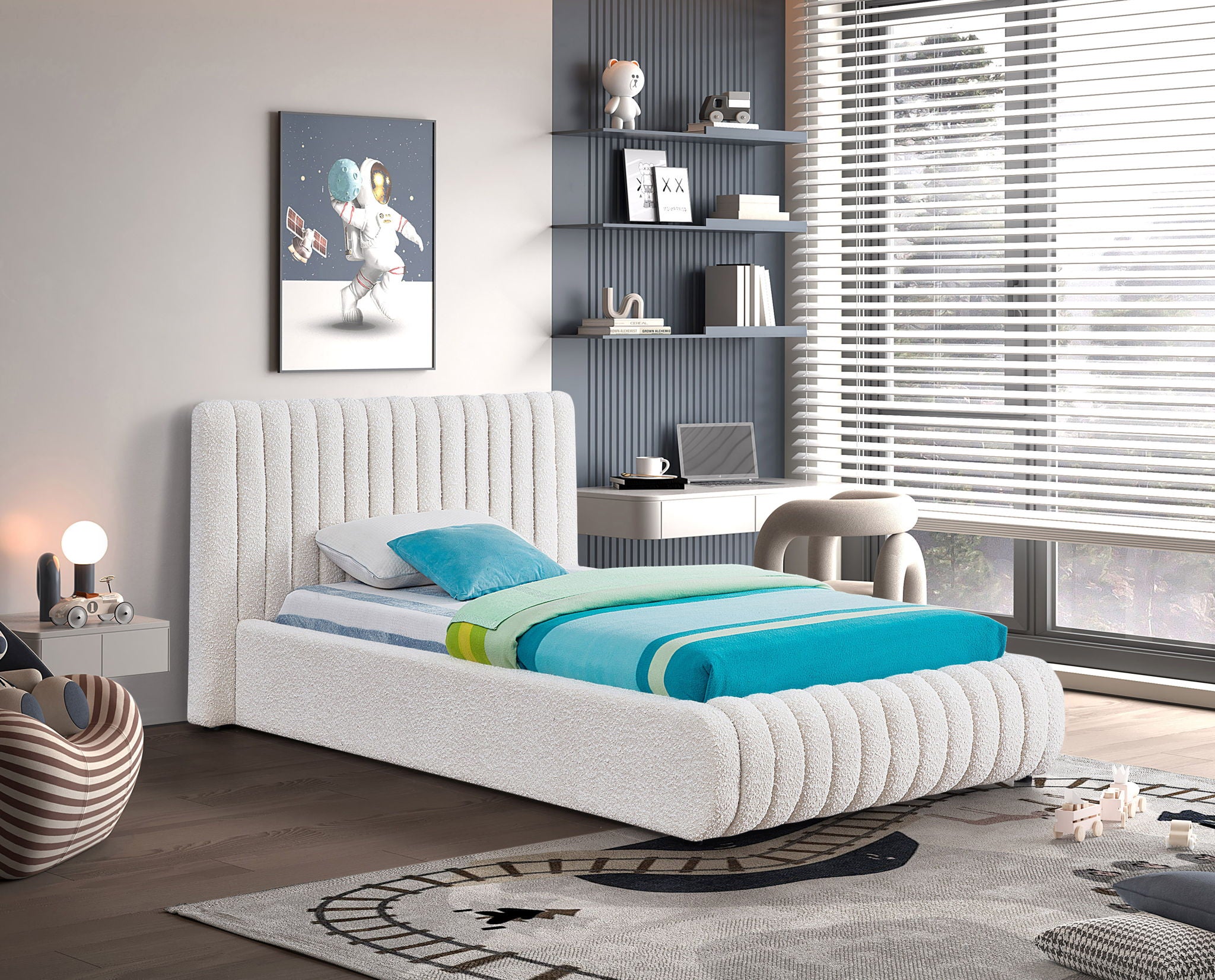 Nash - Bed