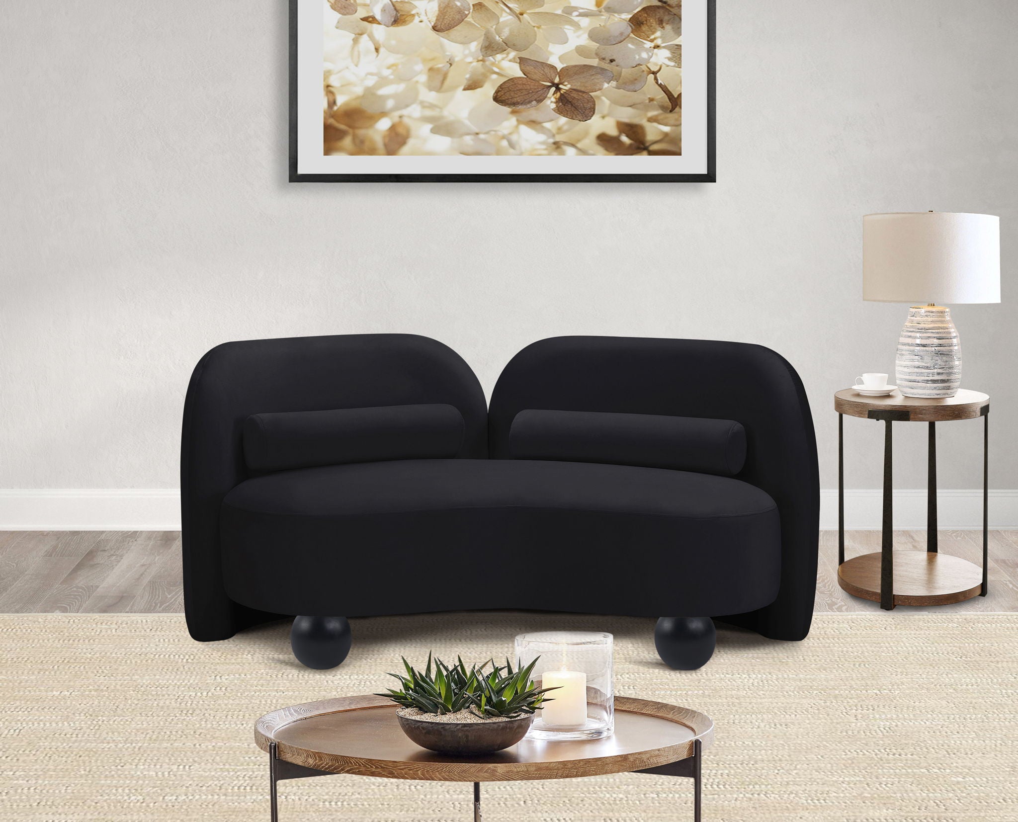 Daphne - Velvet Loveseat