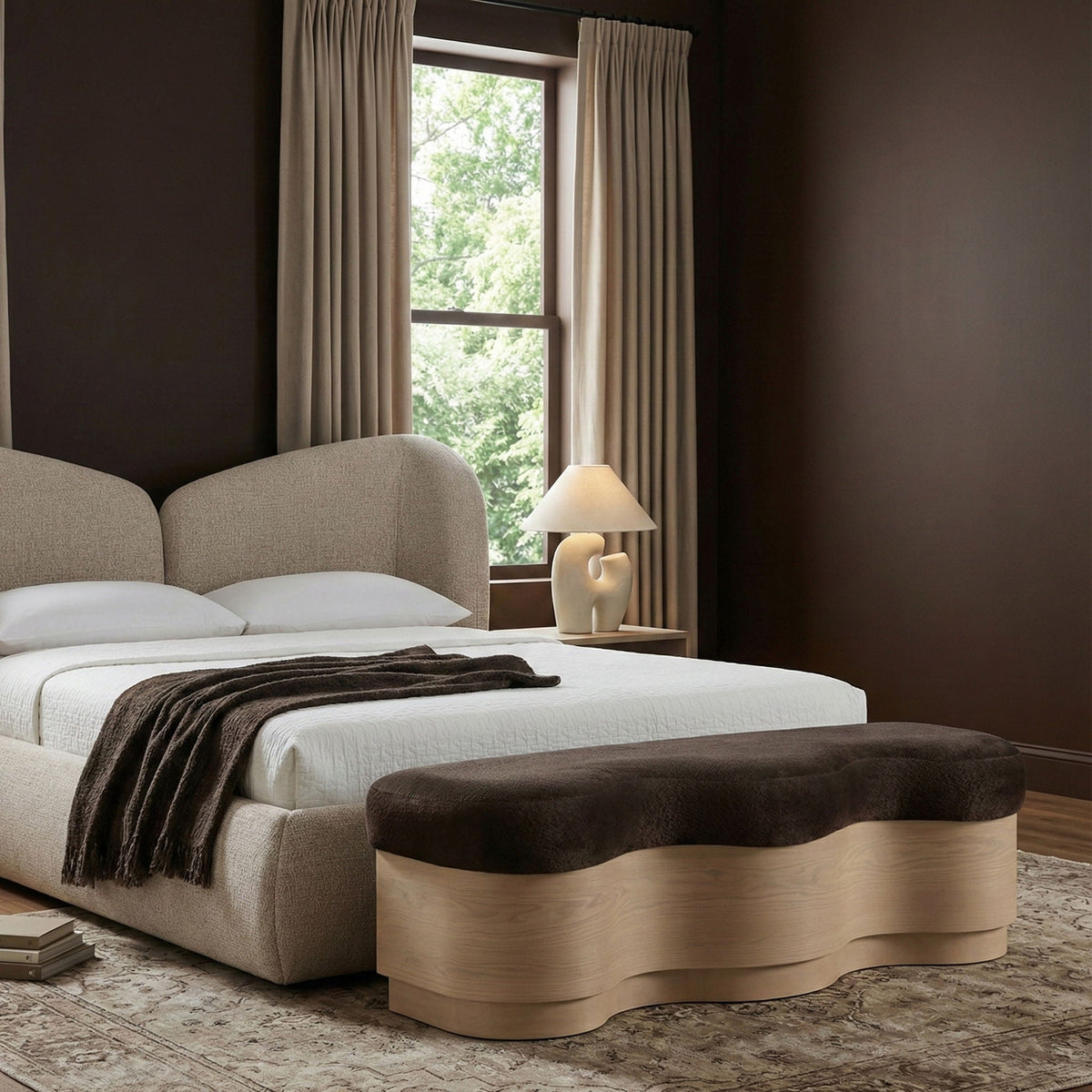 Savoy - Bench with Gold Base
