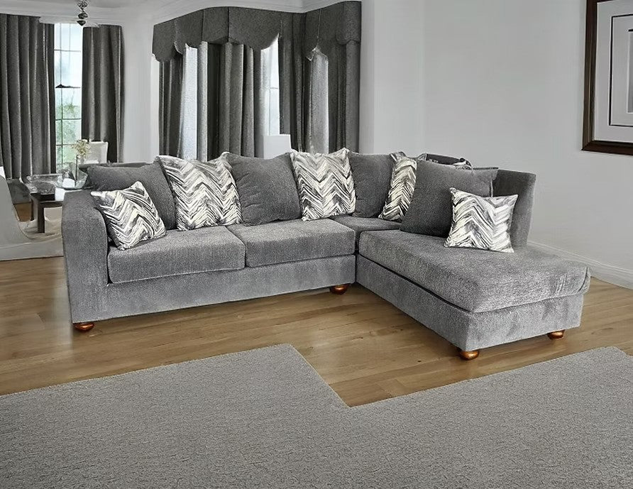 S305 Zander Sectional