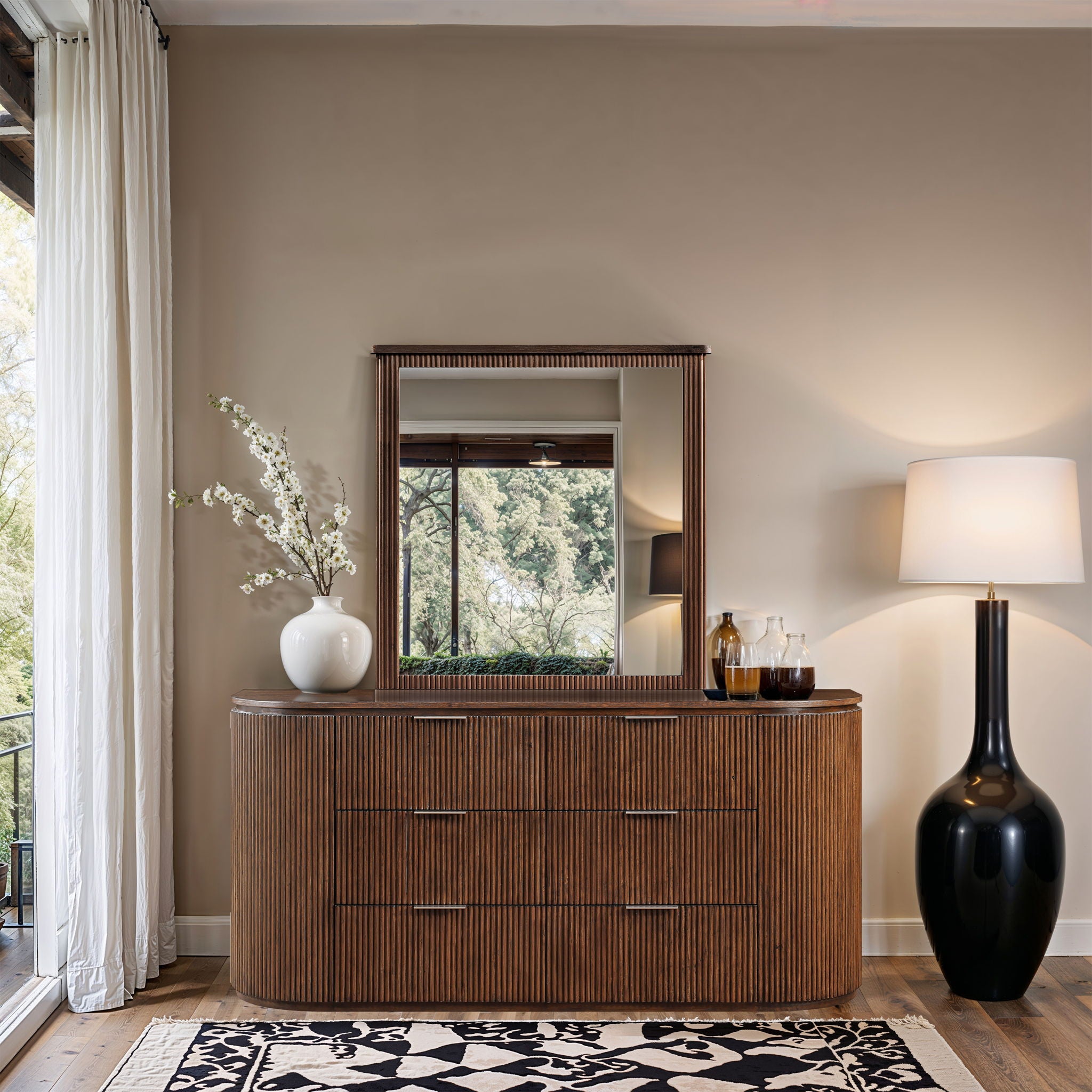 Astrid - Solid Wood And Oak Veneer Dresser