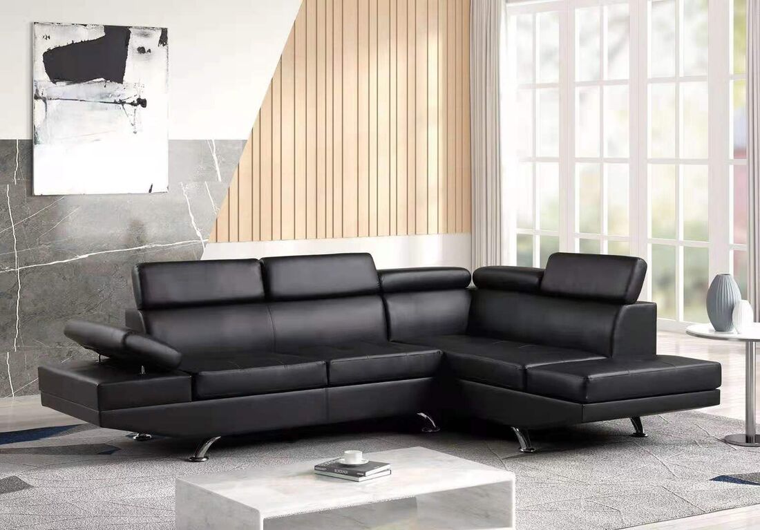 Moderno Sectional — Adjustable Headrests & Chrome Legs