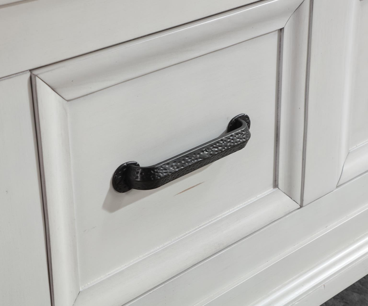B078 White Chest — 40-Inch Wide