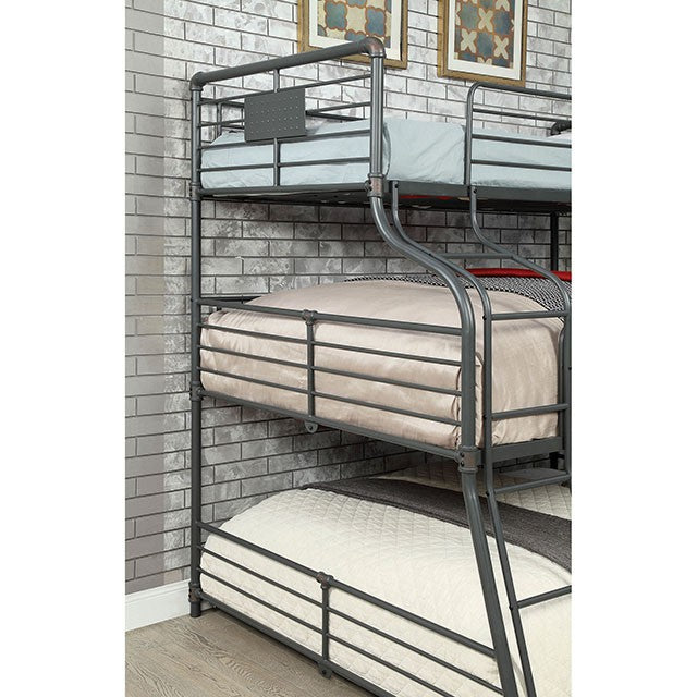 Olga / / Bunk Bed