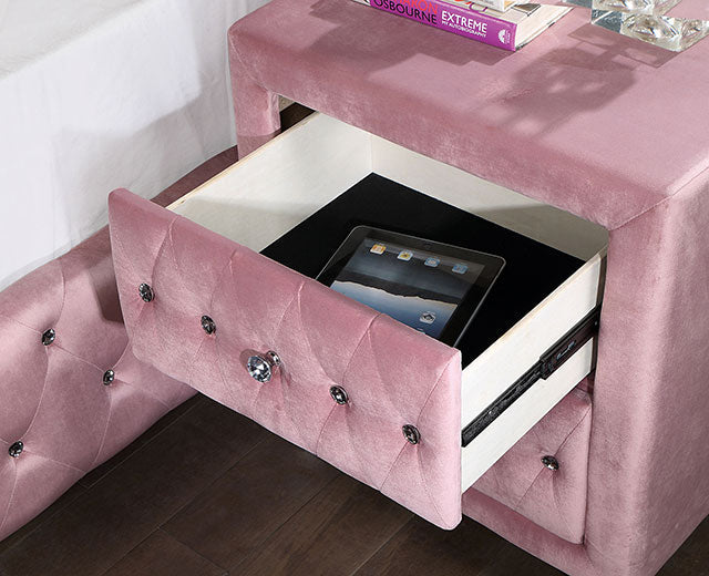 Zohar Bedroom Collection