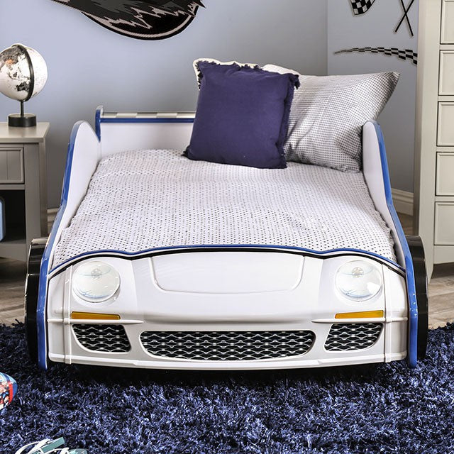 Poe Bed