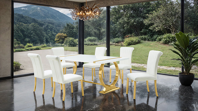 Holbaek Dining Collection