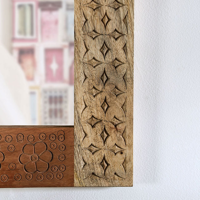 Blanchefleur Mirror