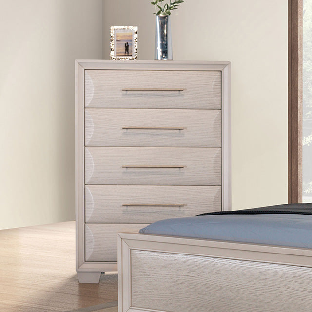 Hinwitz Bedroom Collection - Chest / White
