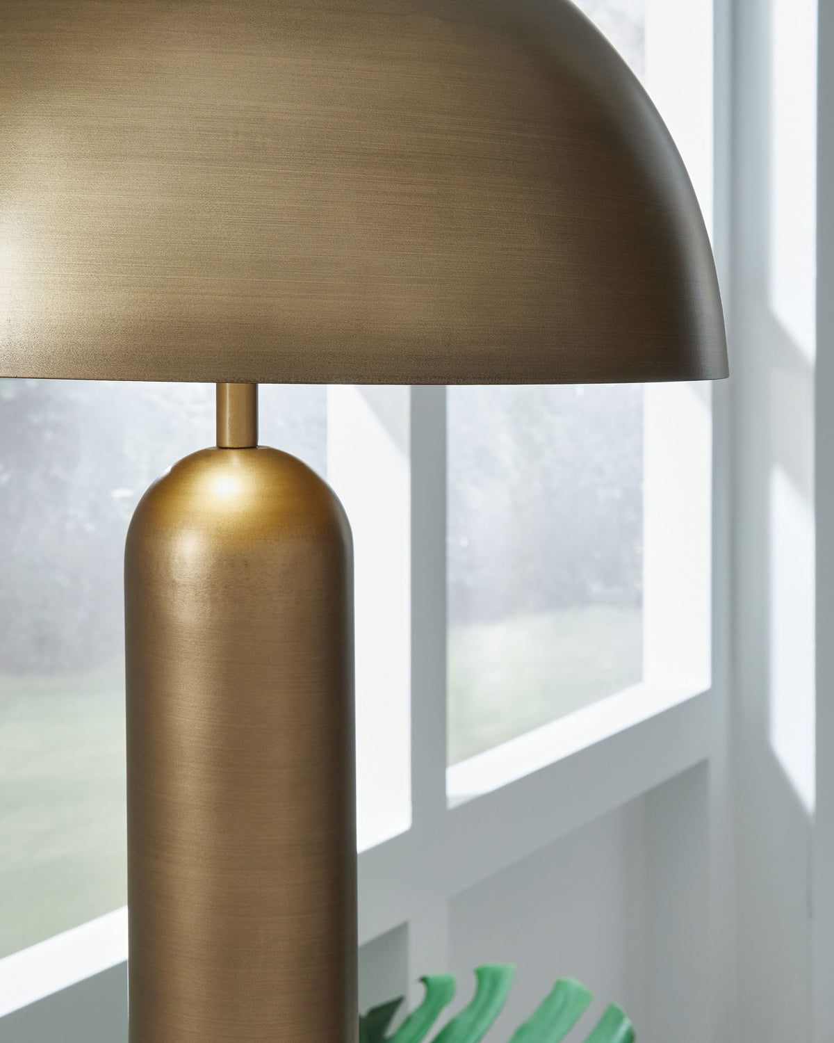 Wendfield - Metal Floor Lamp - Antique Gold Finish โ view 3