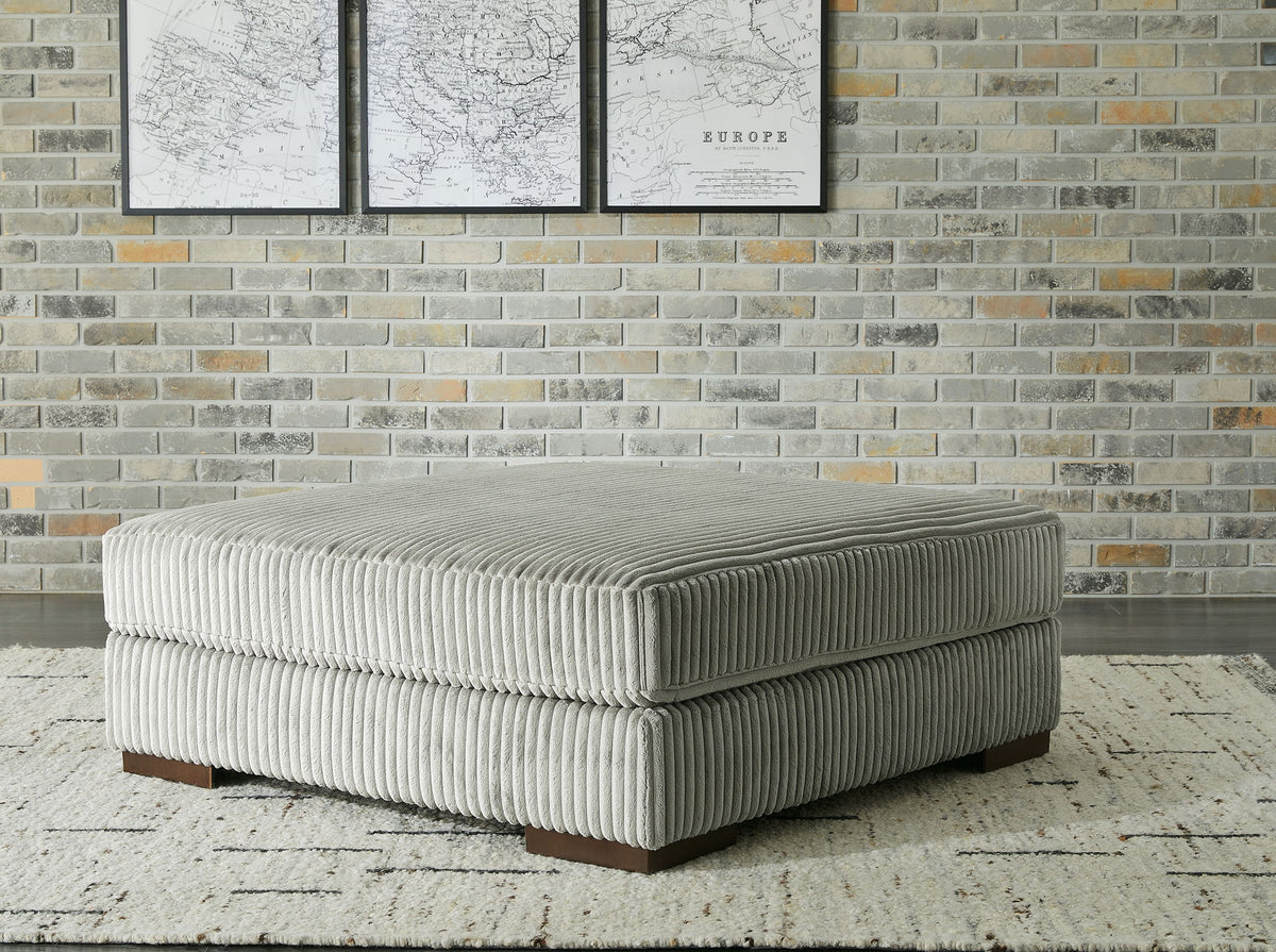 Lindyn Collection — view 51