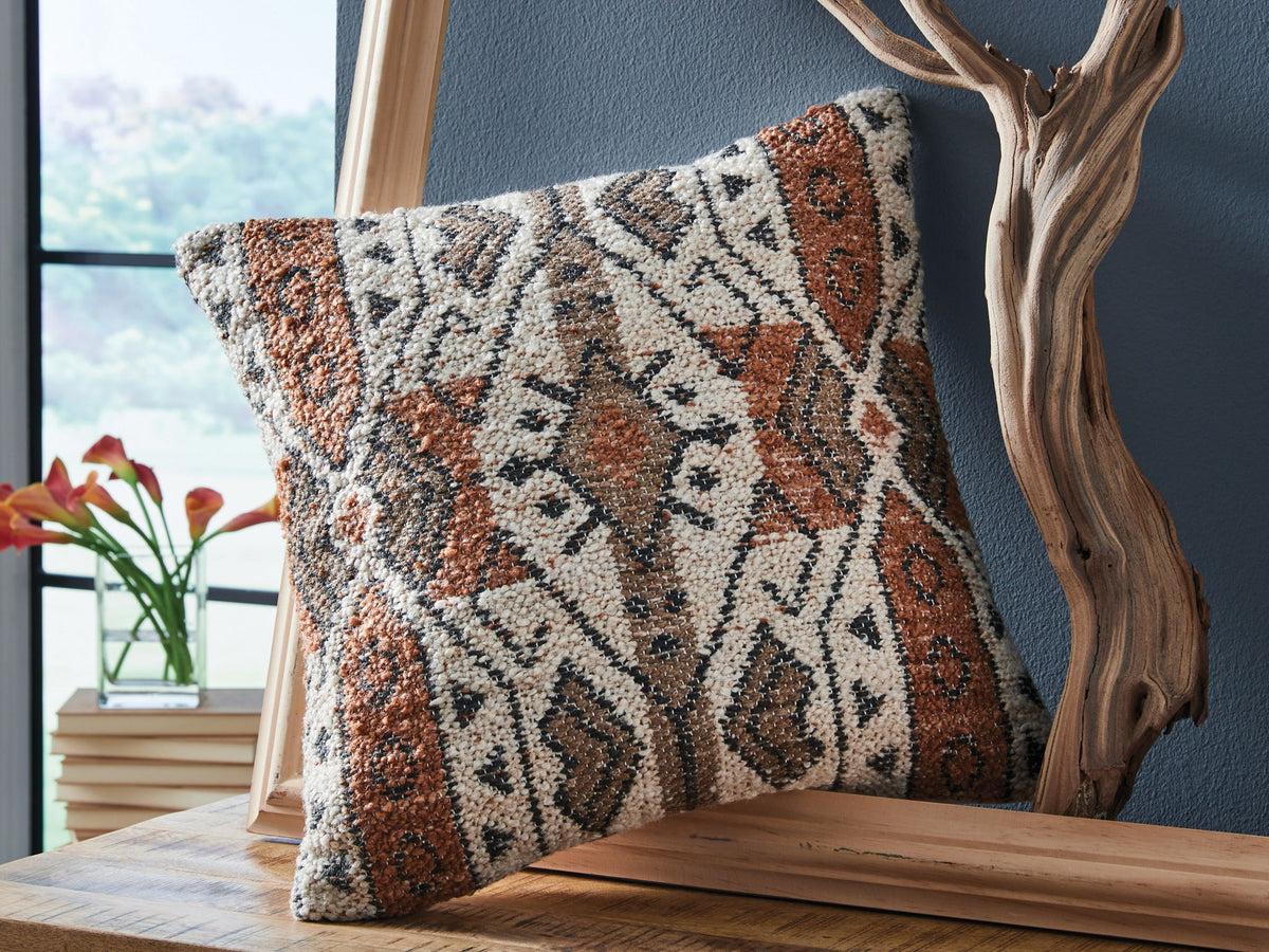 Kierenworth - Pillow (Set of 4) - Sienna / Ivory / Black — view 2