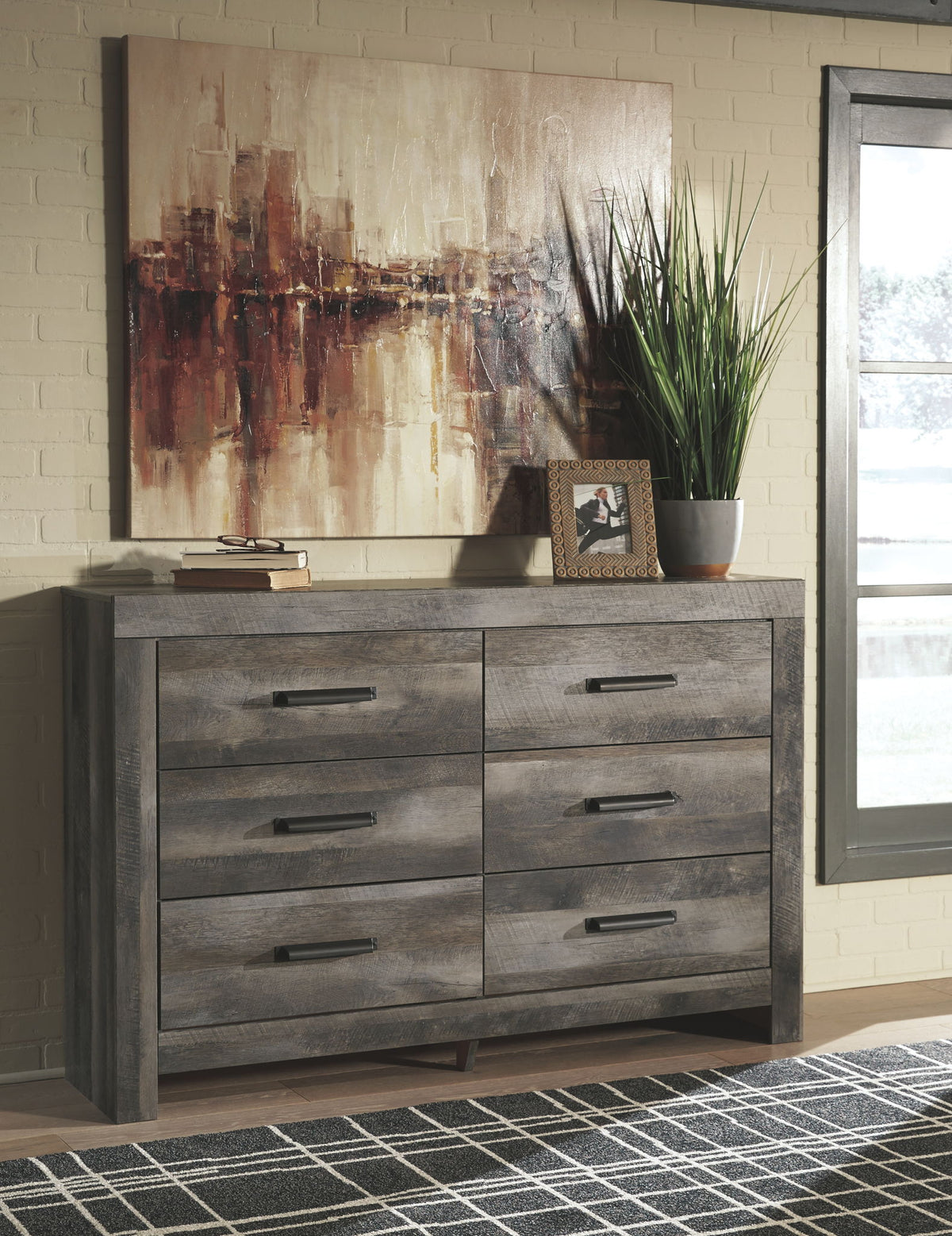 Wynnlow Bedroom Collection โ view 22