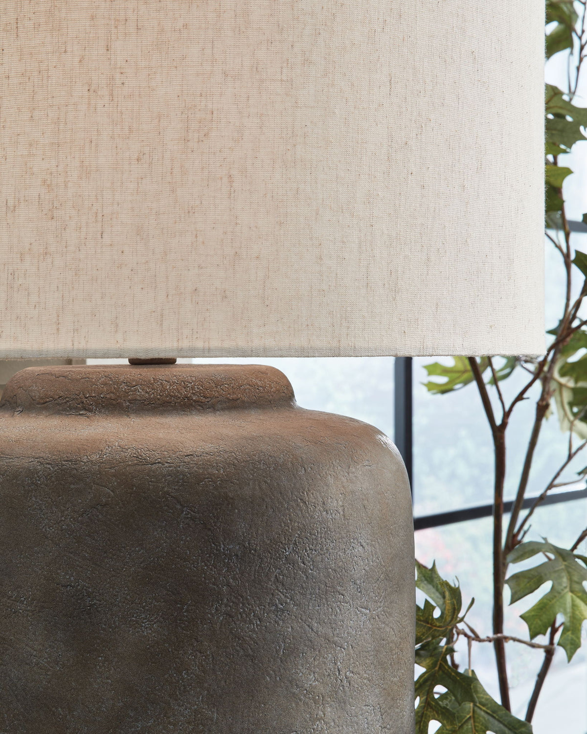 Zandophen - Metal Table Lamp - Antique Gray — view 3