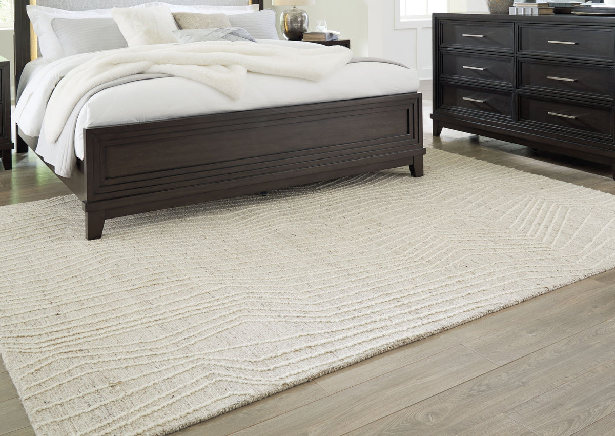 Varahill - 8' x 10' Rug - Gray / Ivory — view 2