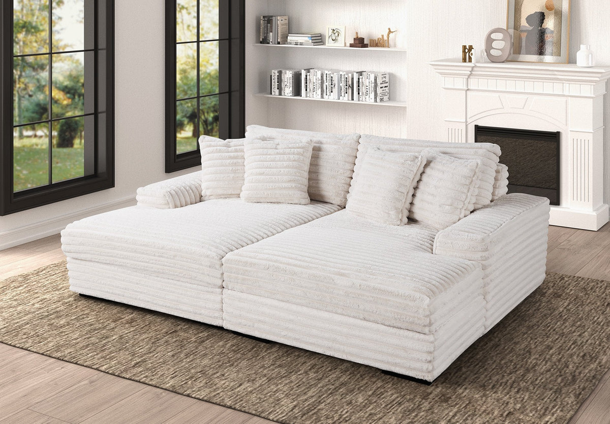 5600 Chaise Lounge — Oversized 102" Design