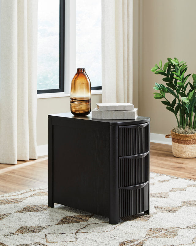 Ashley T208-117 Black End Table — USB-A & USB-C Charging