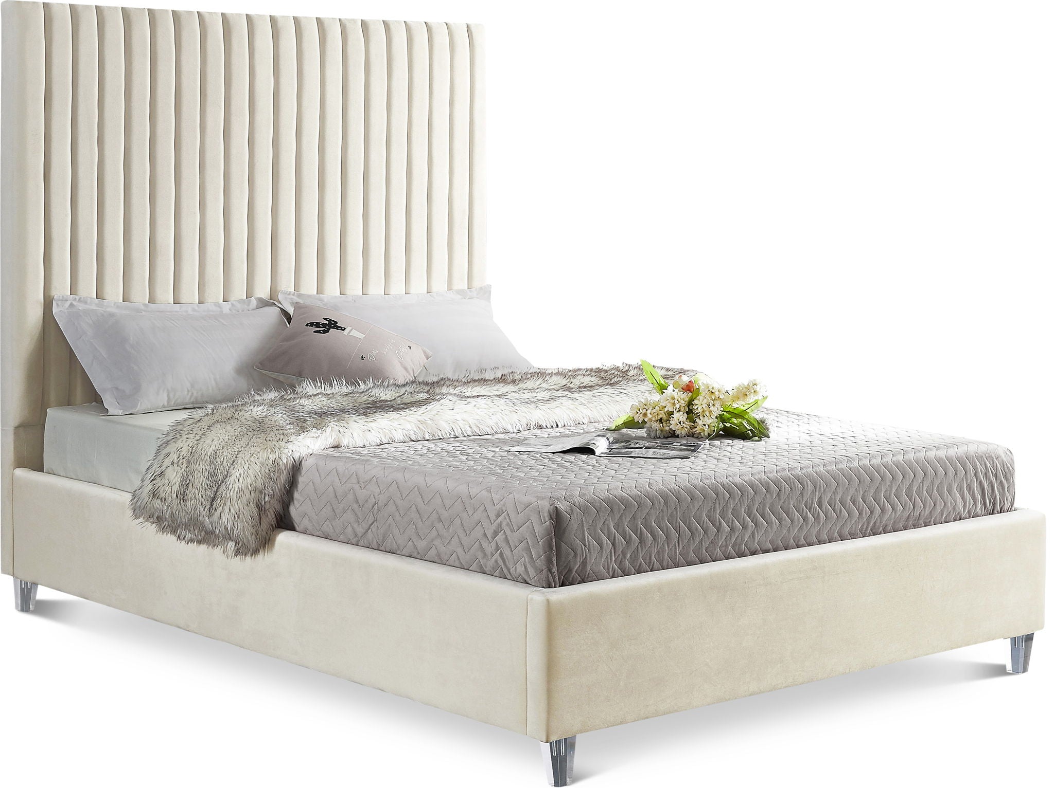 Candace - Bed