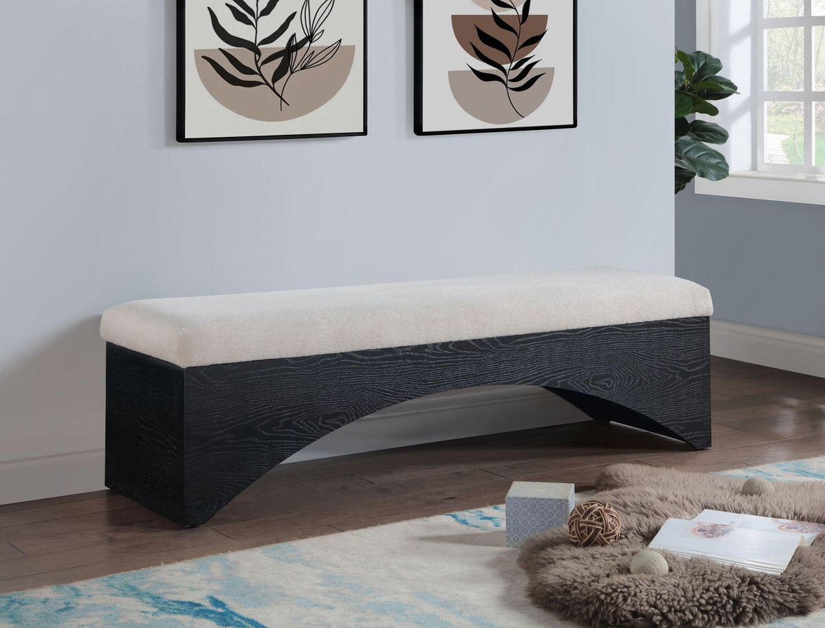 Lawson - Bench with Black Base