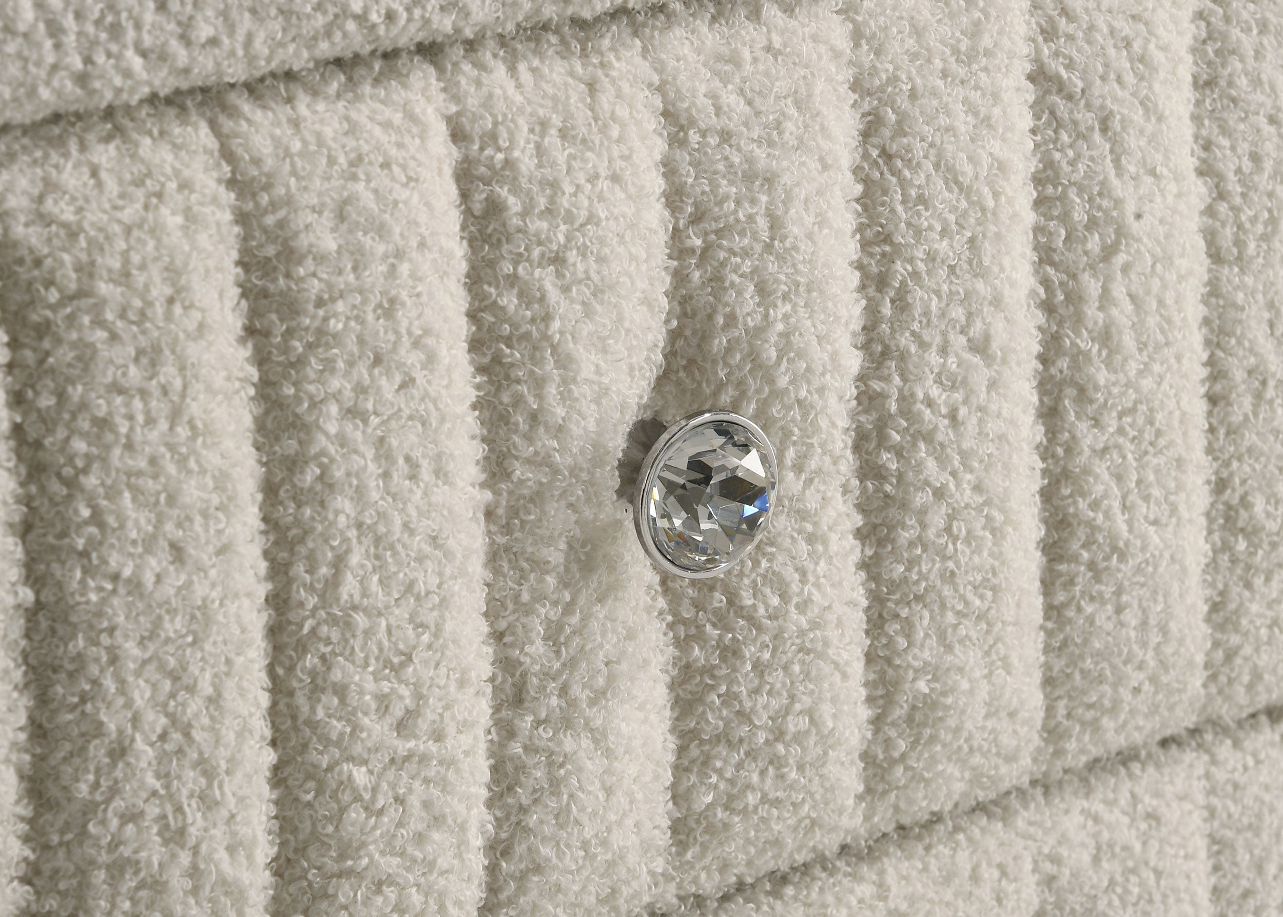 Sonya 6-drawer Upholstered Bedroom Dresser with Mirror Ivory