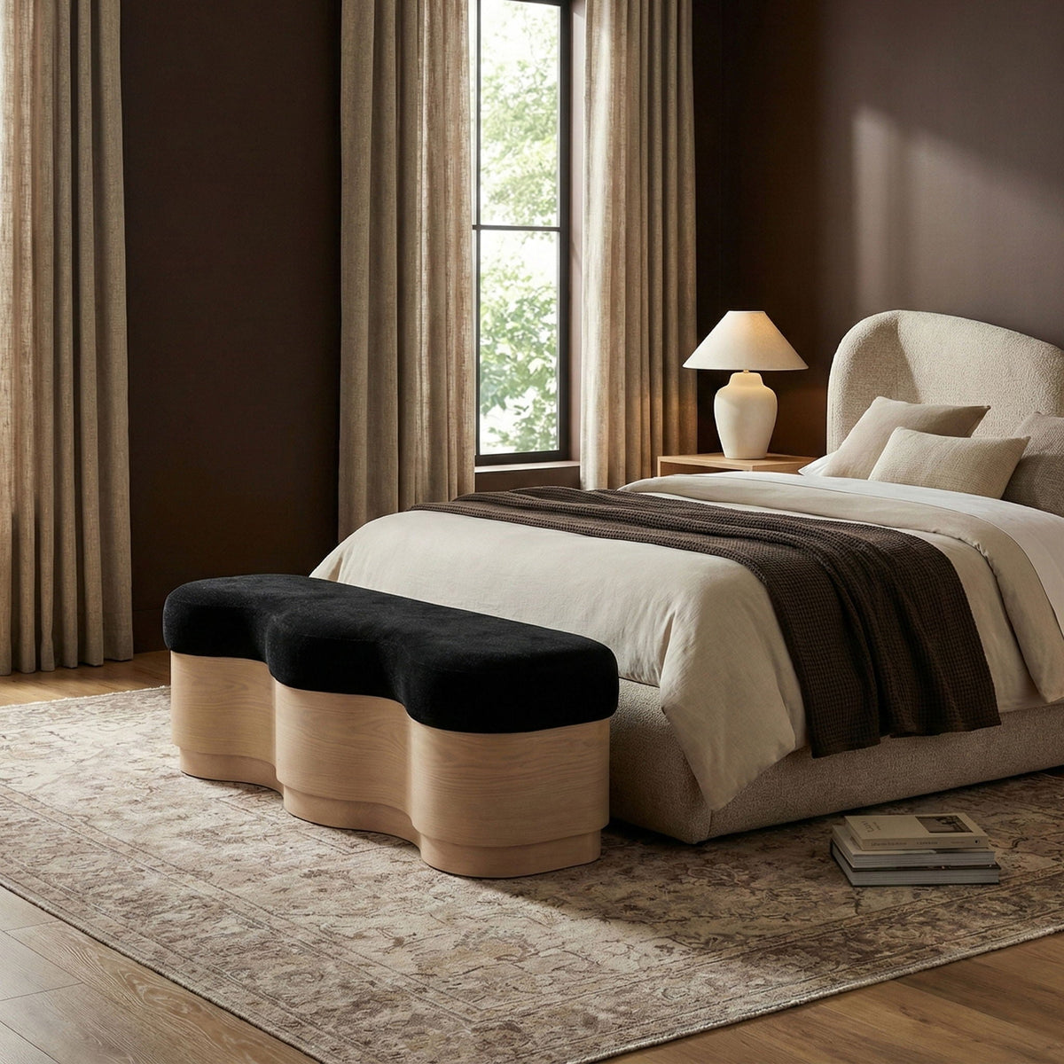 Savoy - Bench with Gold Base