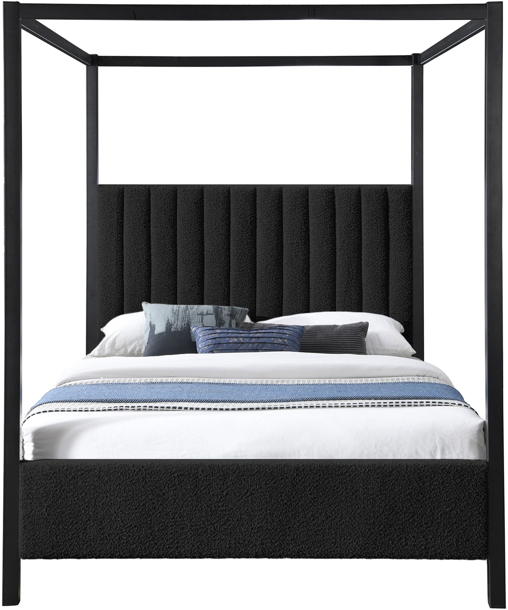Kelly - Bed