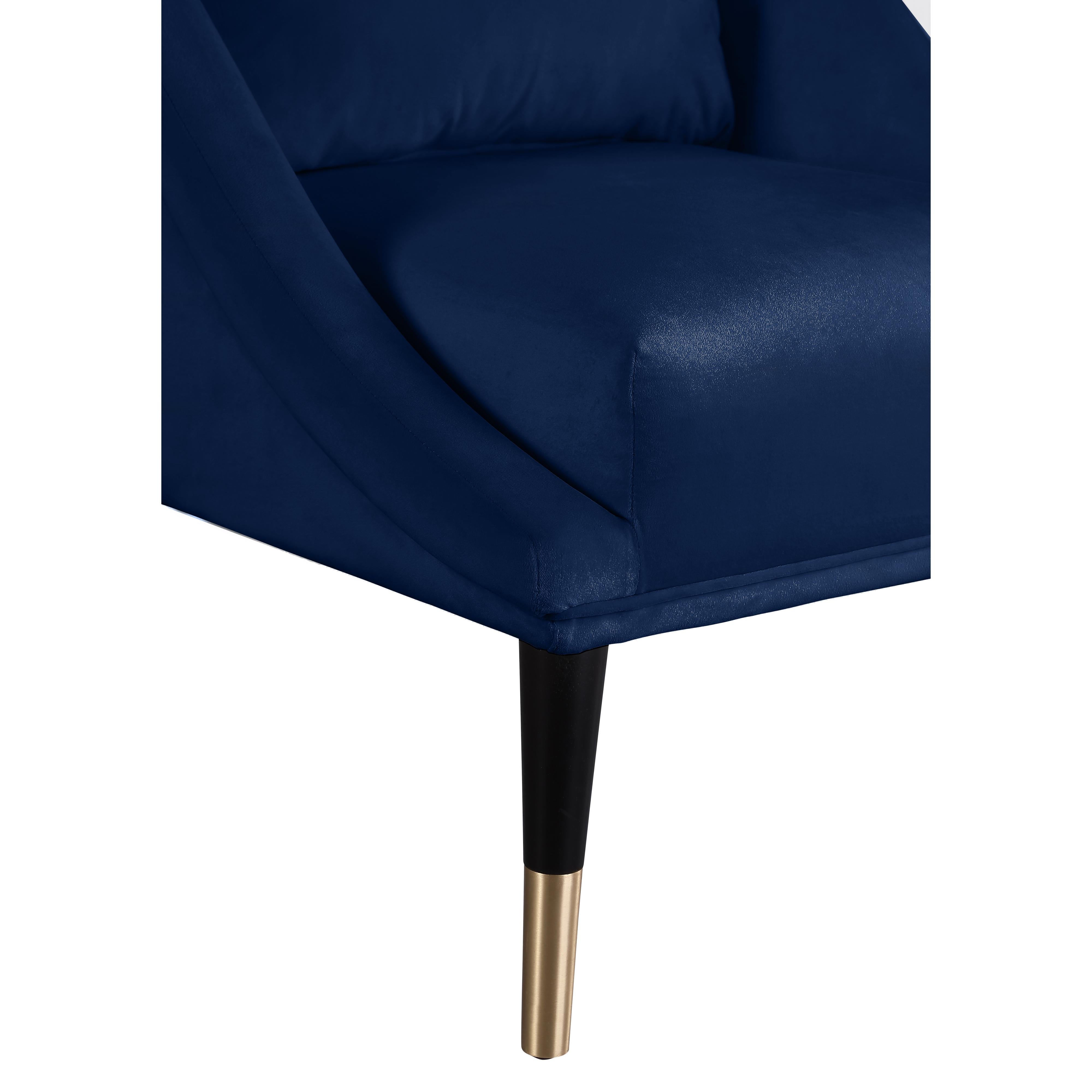 Meridian Elegante Navy Velvet Accent Chair