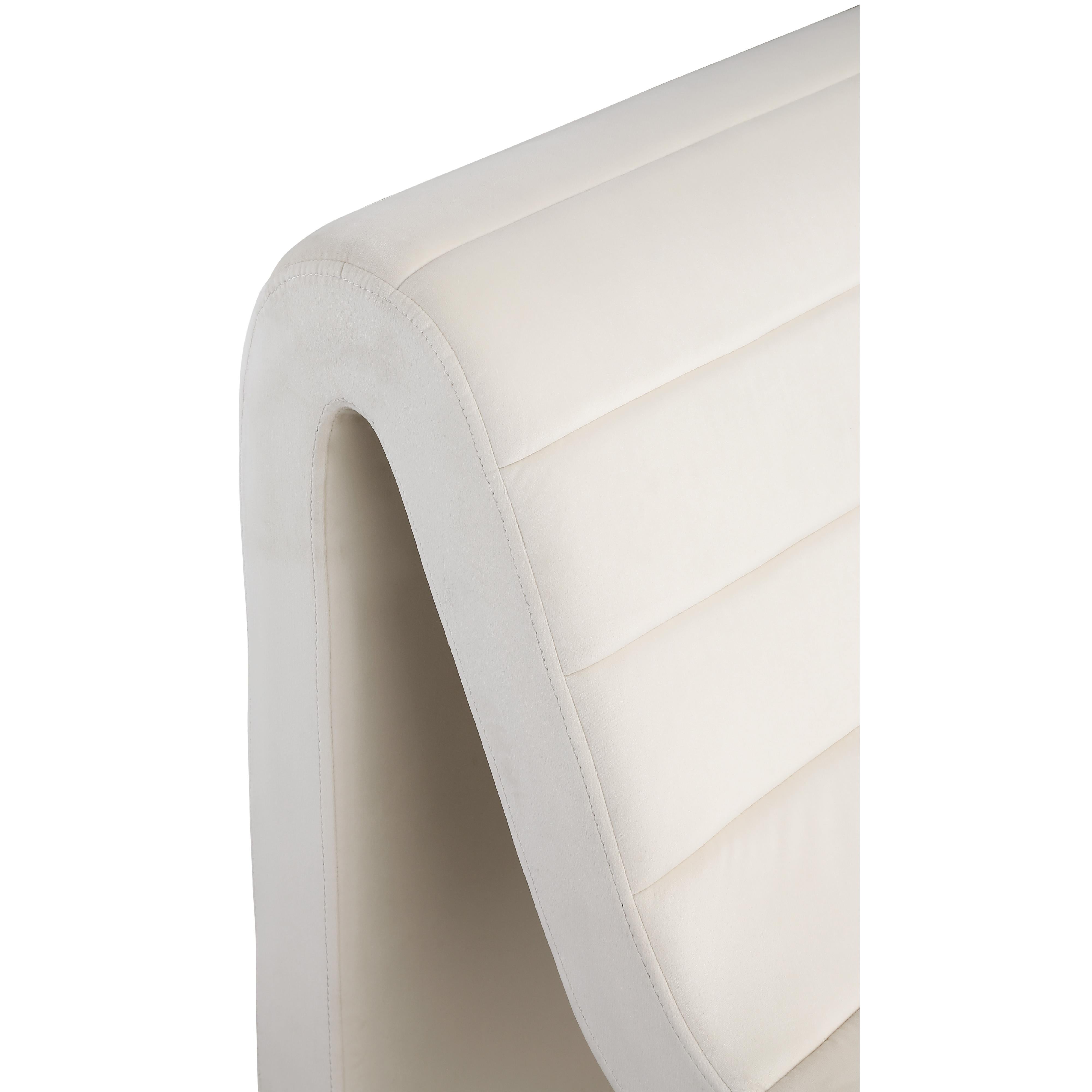 Meridian Ivy Cream Velvet Accent Chair