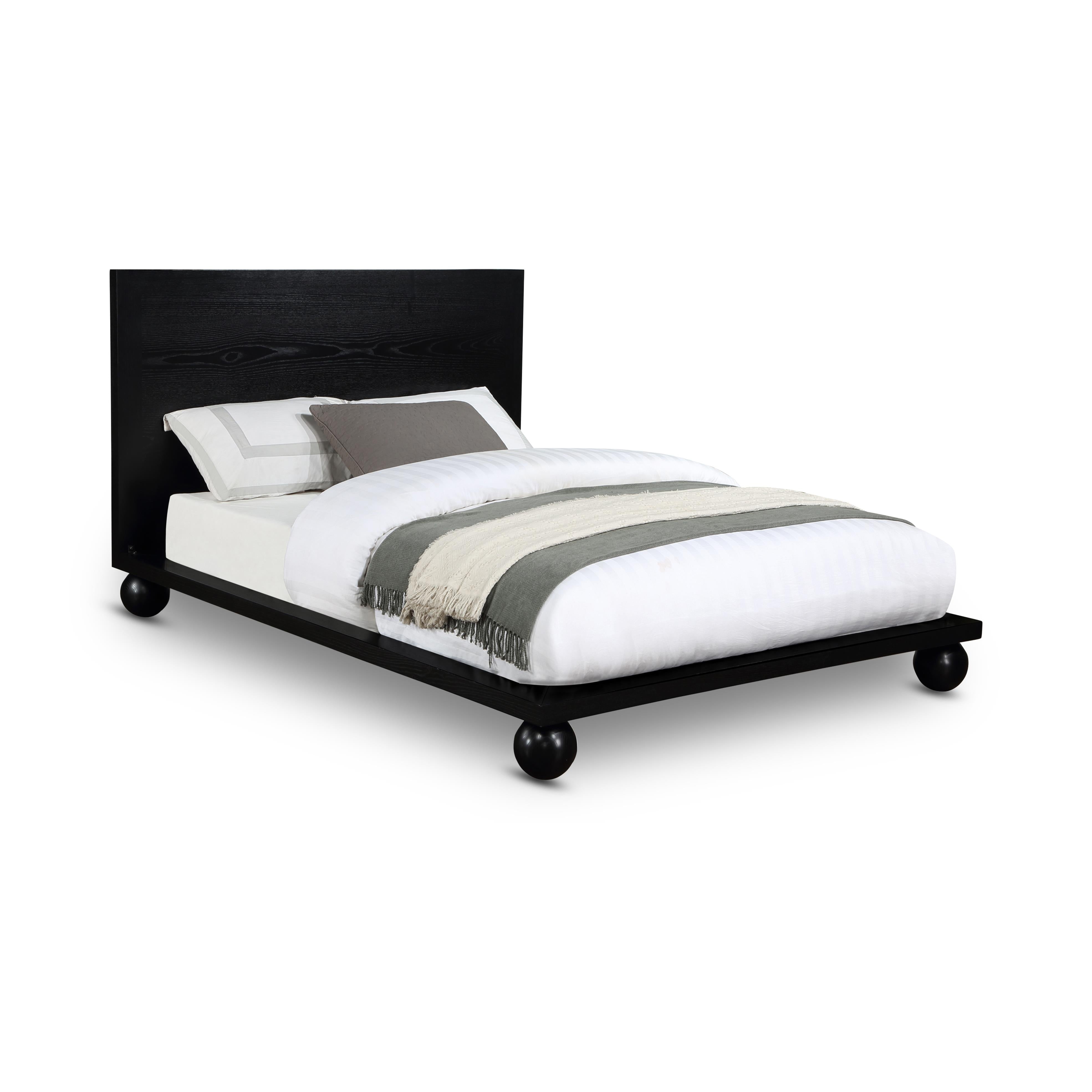Meridian Kent Black Queen Bed (3 Boxes)
